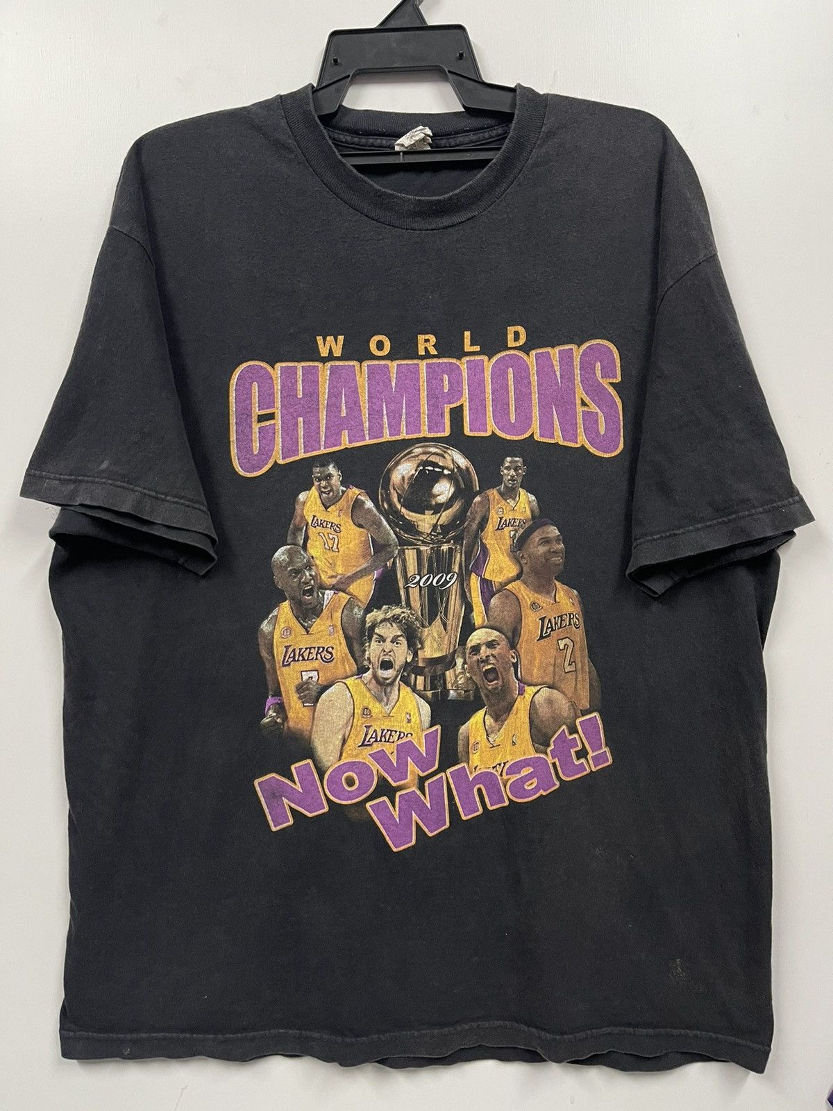NBA Vintage Y2k Lakers World Champion Now What! Kobe Bryan Tee Size US XXL / EU 58 / 5 - 1 Thumbnail