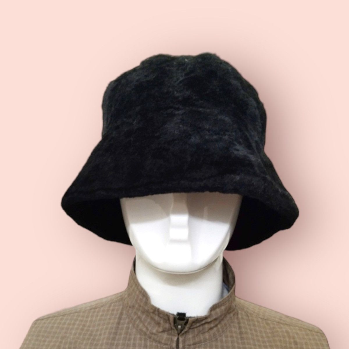 Vintage VINTAGE PIERRE SALOMON PLUSH BUCKET HAT Size ONE SIZE - 1 Thumbnail