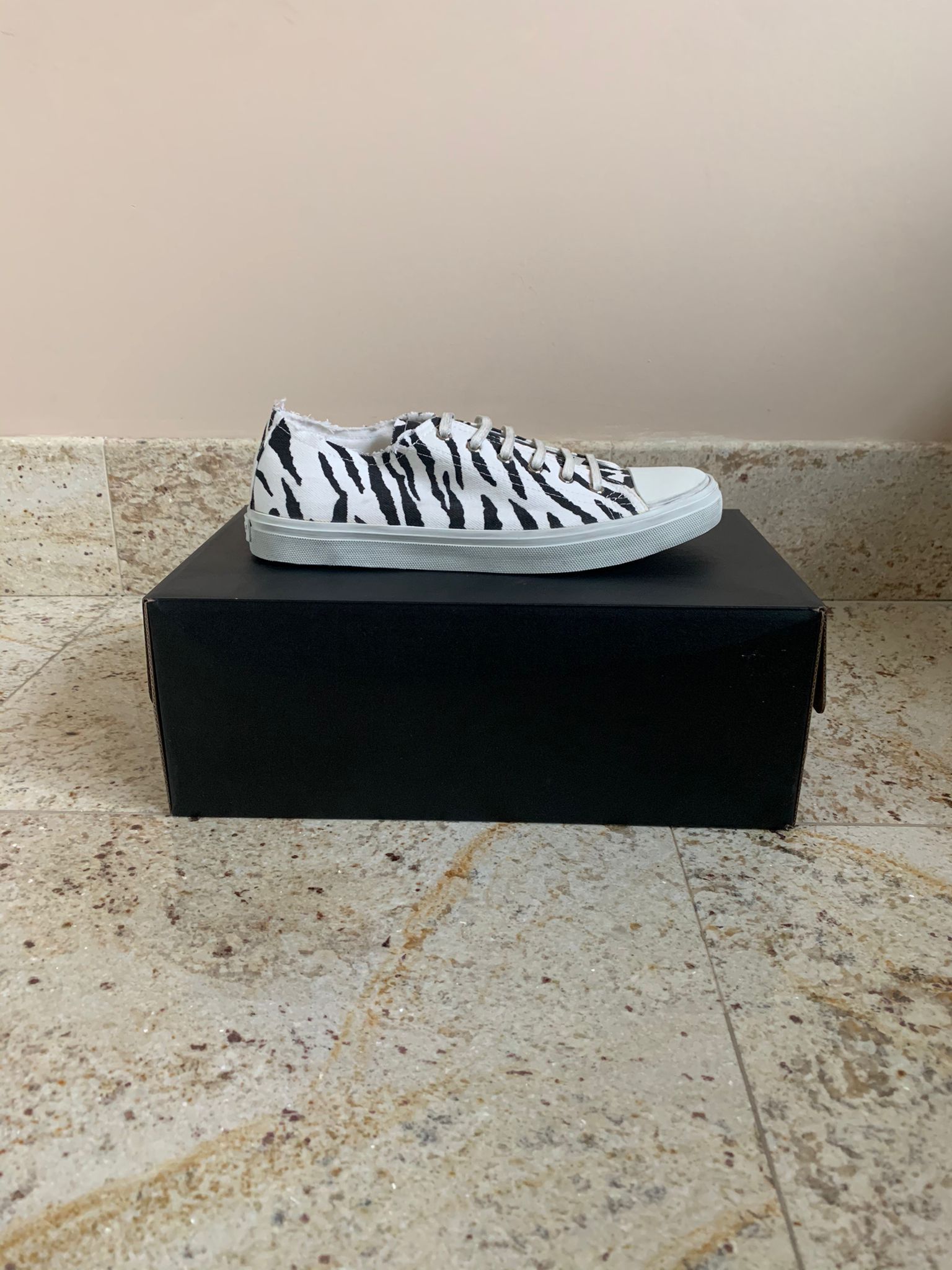 Saint Laurent Paris Bedford Age Low Top Sneakers Size US 8.5 / EU 41-42 - 3 Thumbnail
