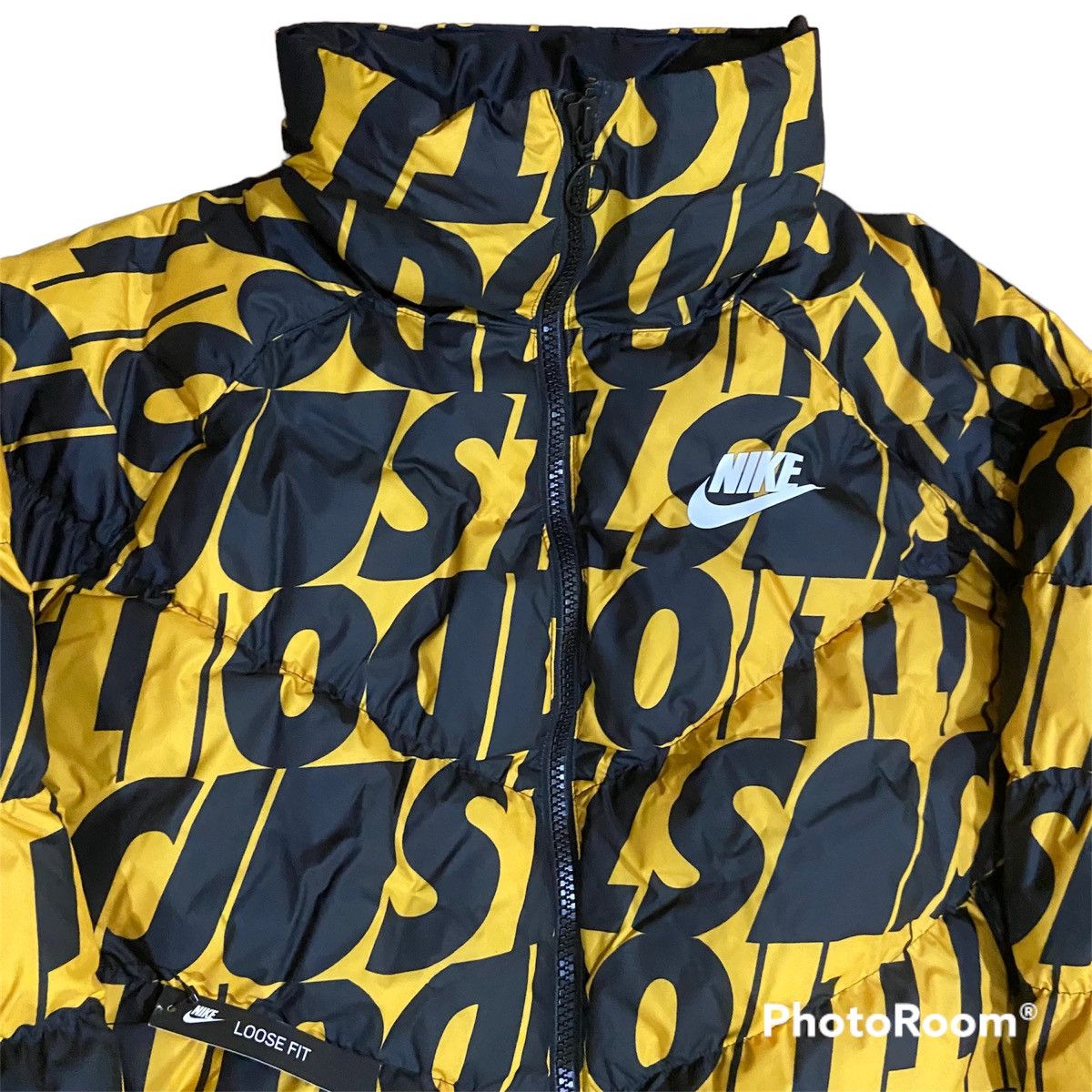 Nike 🔥HYPEBEAST🔥 MONOGRAM DOWN PUFFER JACKET BY NIKE Size US L / EU 52-54 / 3 - 4 Thumbnail