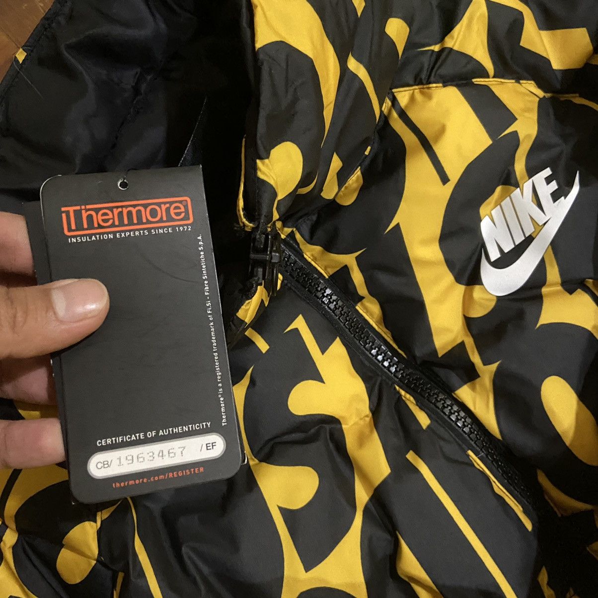 Nike 🔥HYPEBEAST🔥 MONOGRAM DOWN PUFFER JACKET BY NIKE Size US L / EU 52-54 / 3 - 7 Thumbnail