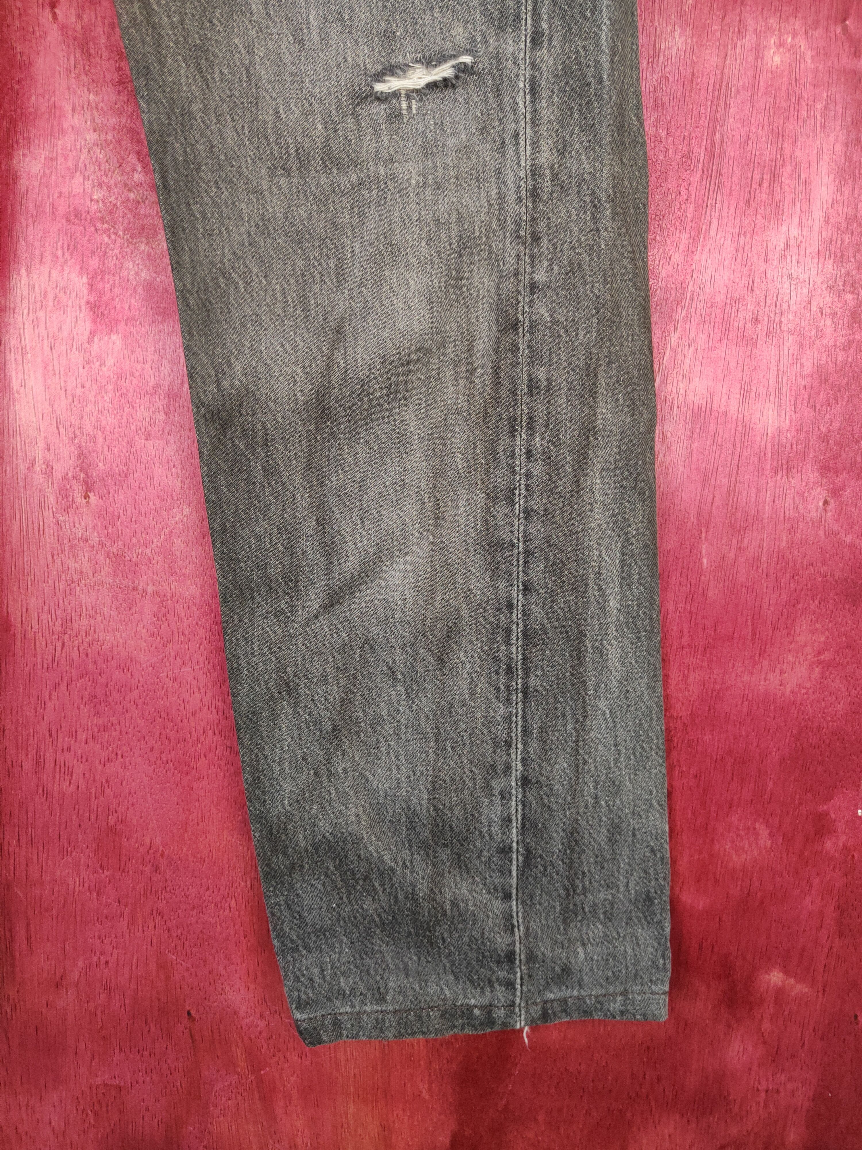Levi's Levi's Black Faded Ripped Distressed Denim Pants #S587 Size US 30 / EU 46 - 7 Thumbnail