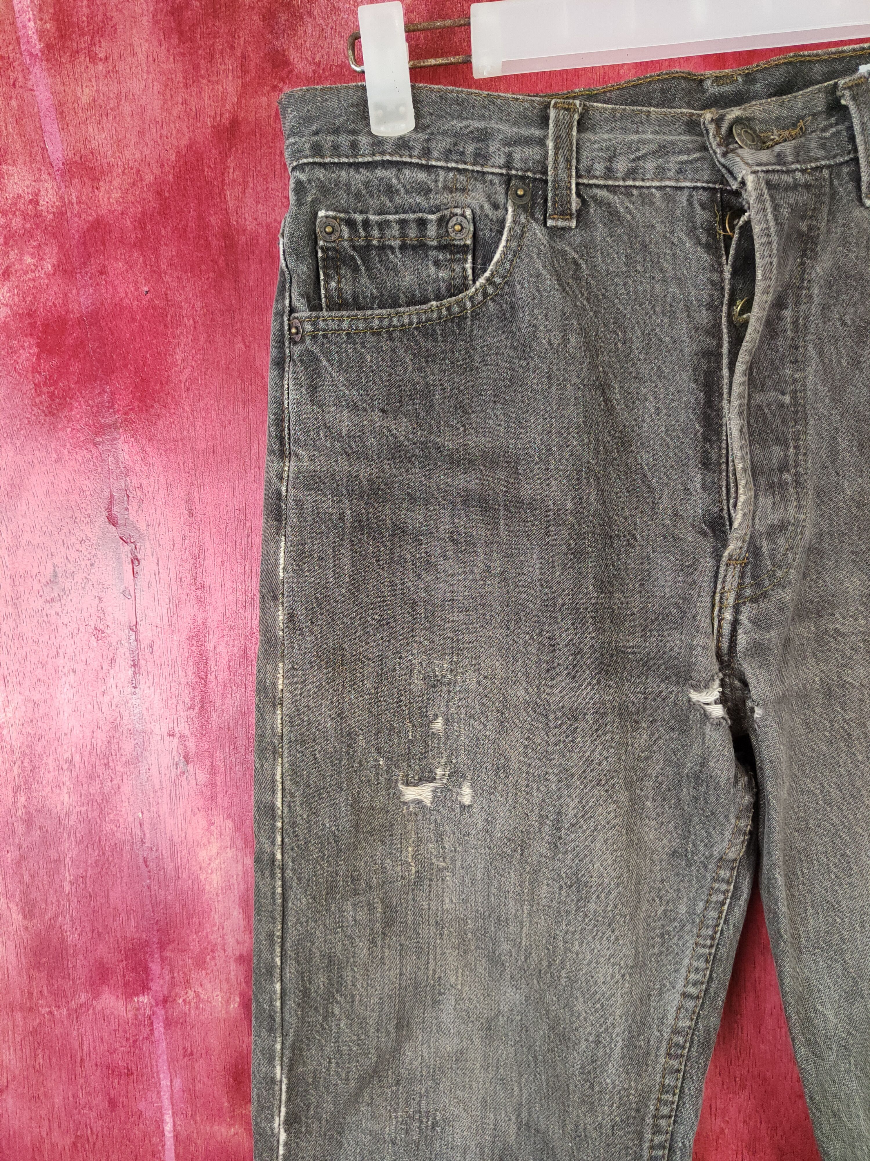 Levi's Levi's Black Faded Ripped Distressed Denim Pants #S587 Size US 30 / EU 46 - 4 Thumbnail