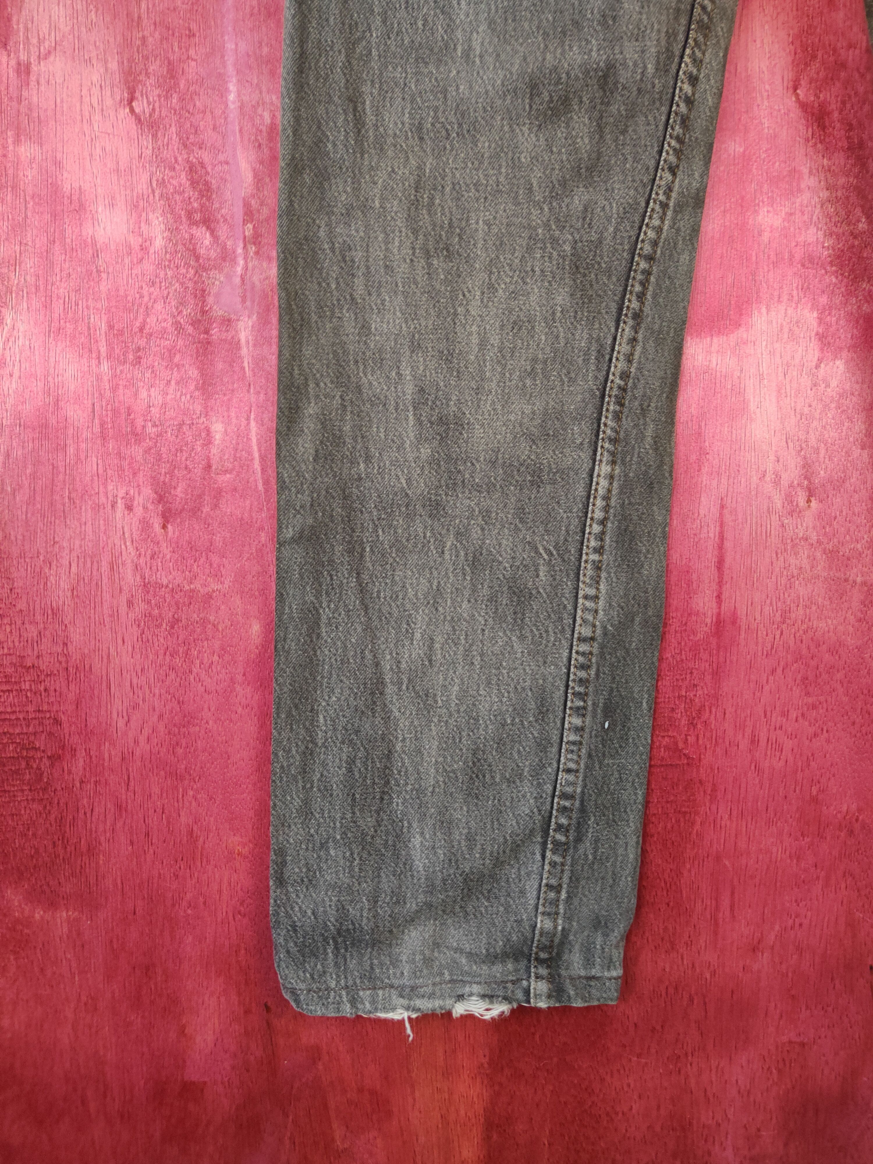 Levi's Levi's Black Faded Ripped Distressed Denim Pants #S587 Size US 30 / EU 46 - 11 Thumbnail