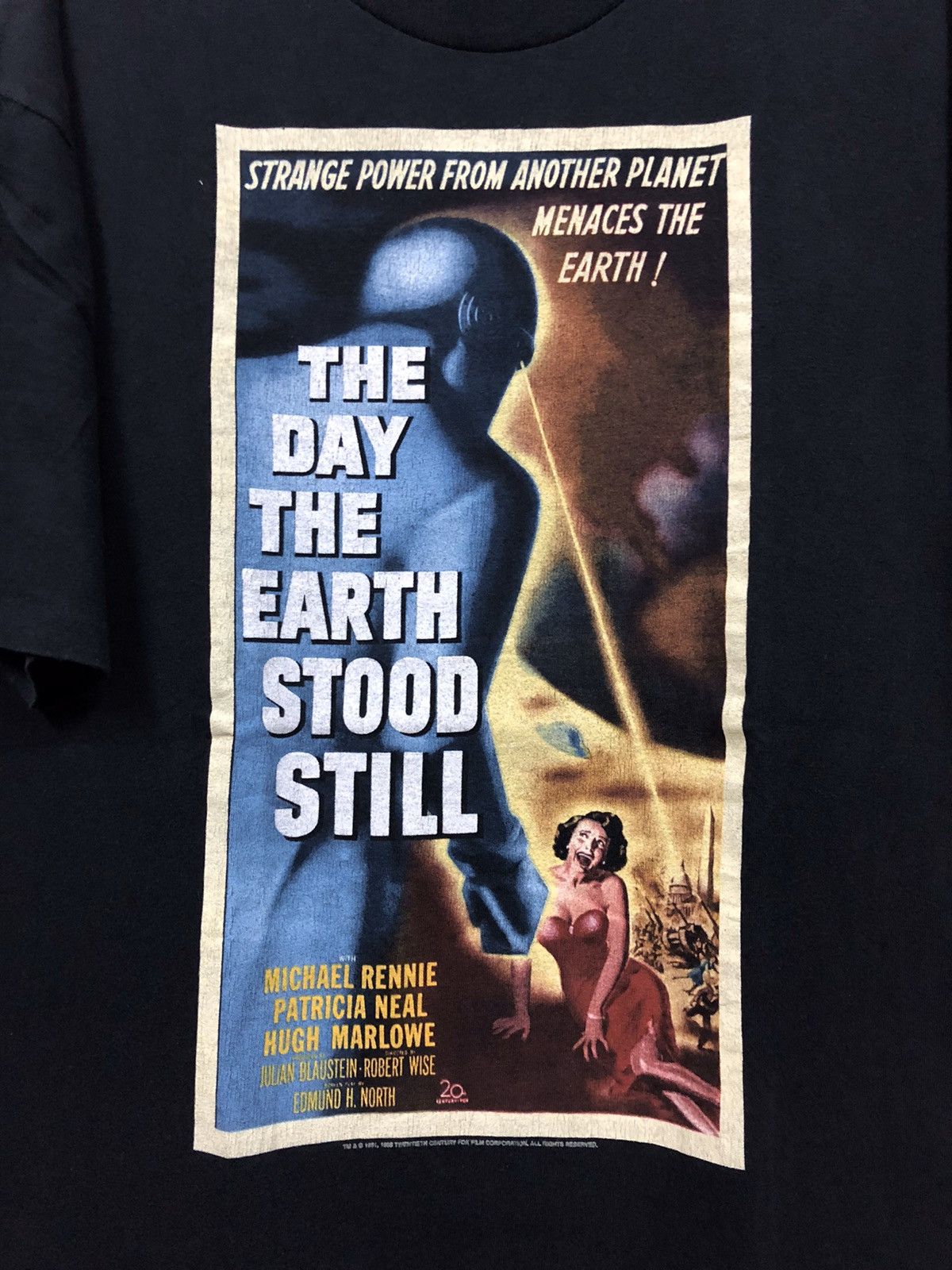 Vintage Rare 90s Vintage Movie The Day The Earth Stood Still Tee Size US XL / EU 56 / 4 - 2 Thumbnail