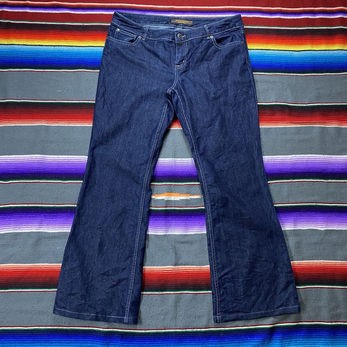 Image of Vintage The Limited Flare Jeans in Blue, Men's (Size 36)