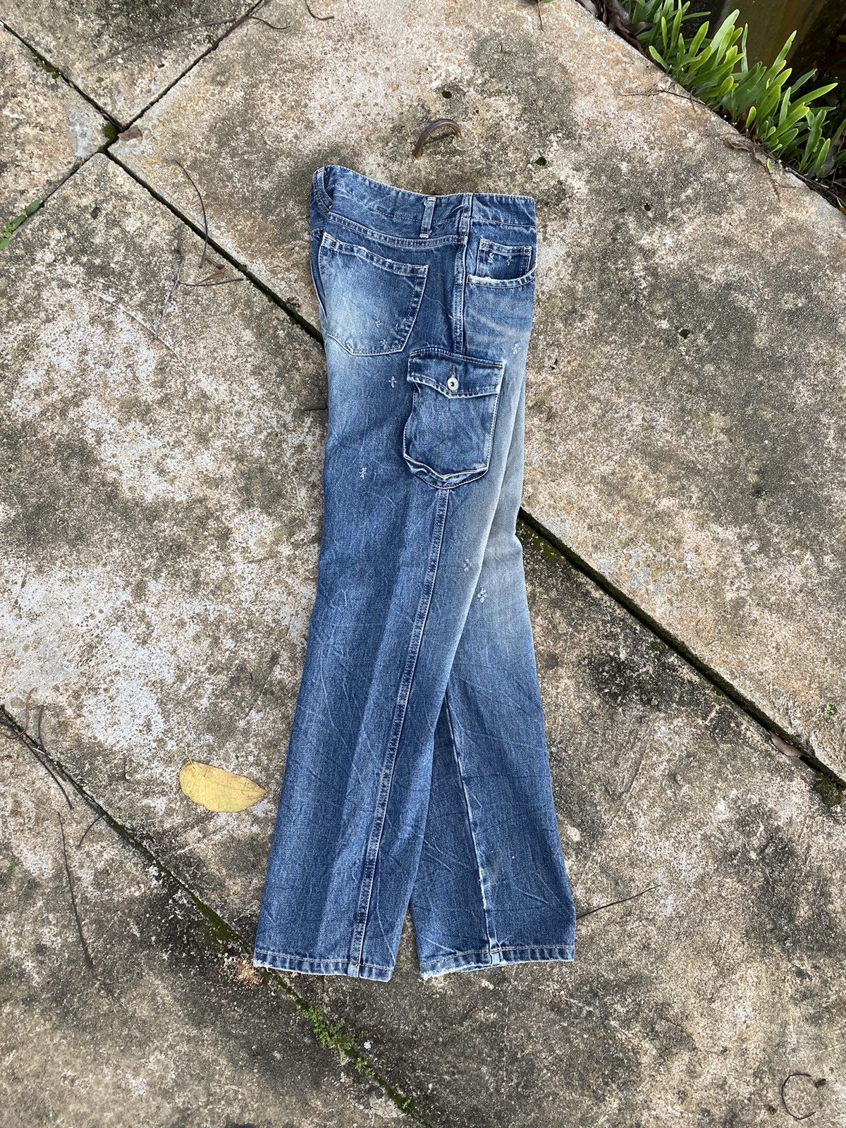 Blue Blue Japan × Japanese Brand Distressed Blue Blue Cargo Denim Size US 30 / EU 46 - 11 Thumbnail