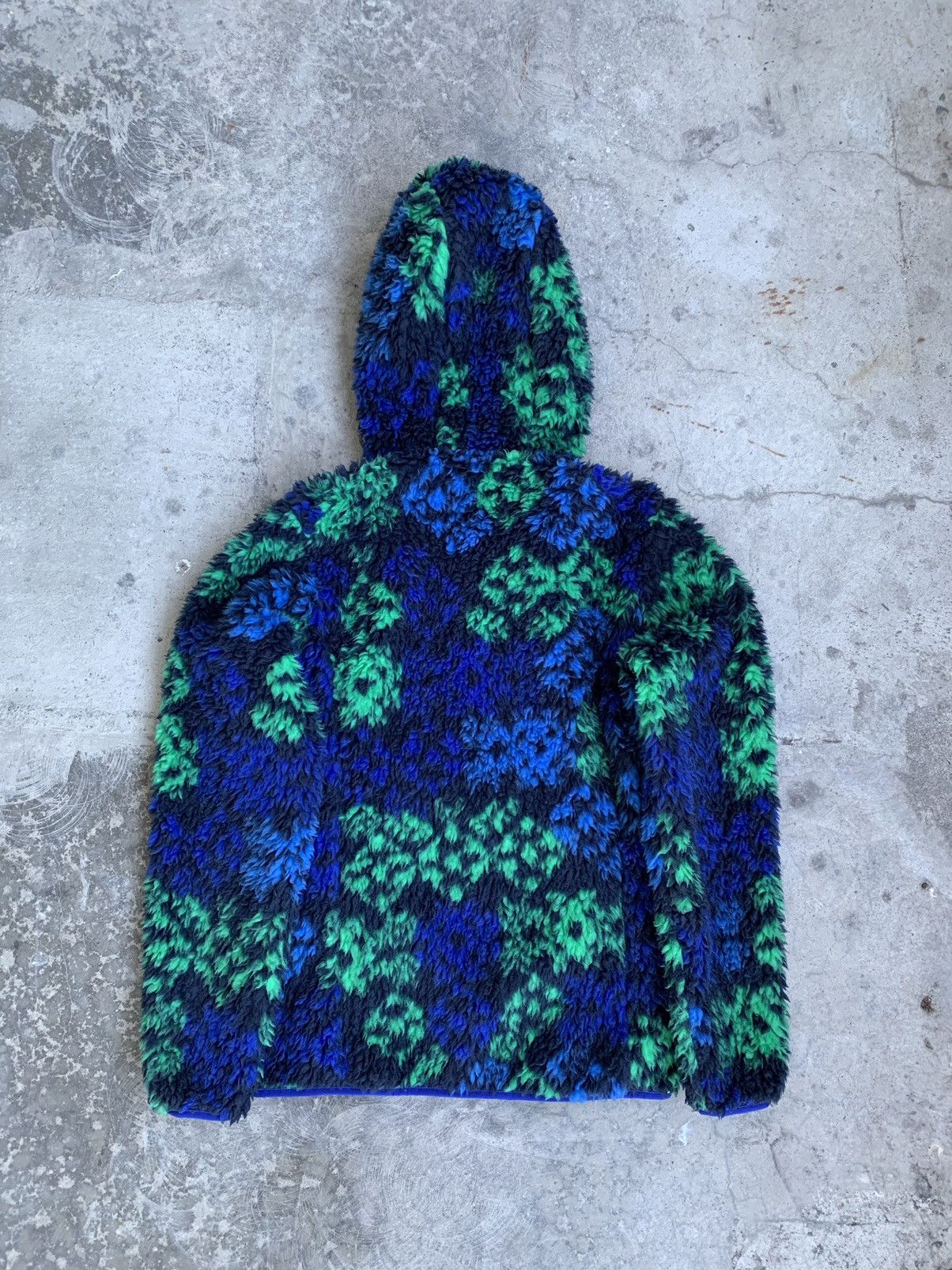 Patagonia 👾Patagonia Women's Deep Pile Hooded Fleece (XS) Size XS / US 0-2 / IT 36-38 - 6 Thumbnail