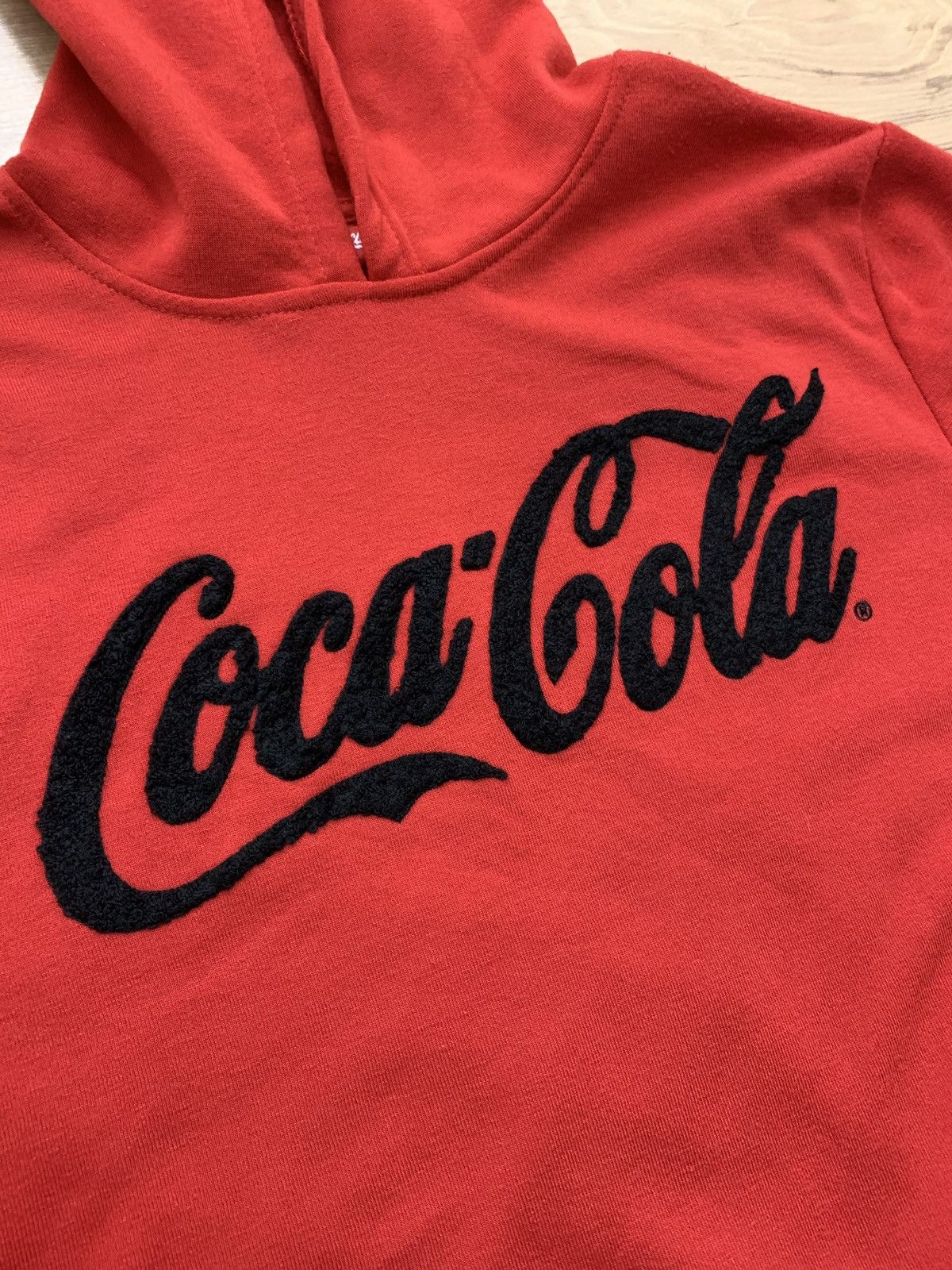 Coca Cola × Vintage *New* Coco-Cola Chenille Logo Hooded Sweatshirt (Sz S) Size US S / EU 44-46 / 1 - 2 Thumbnail