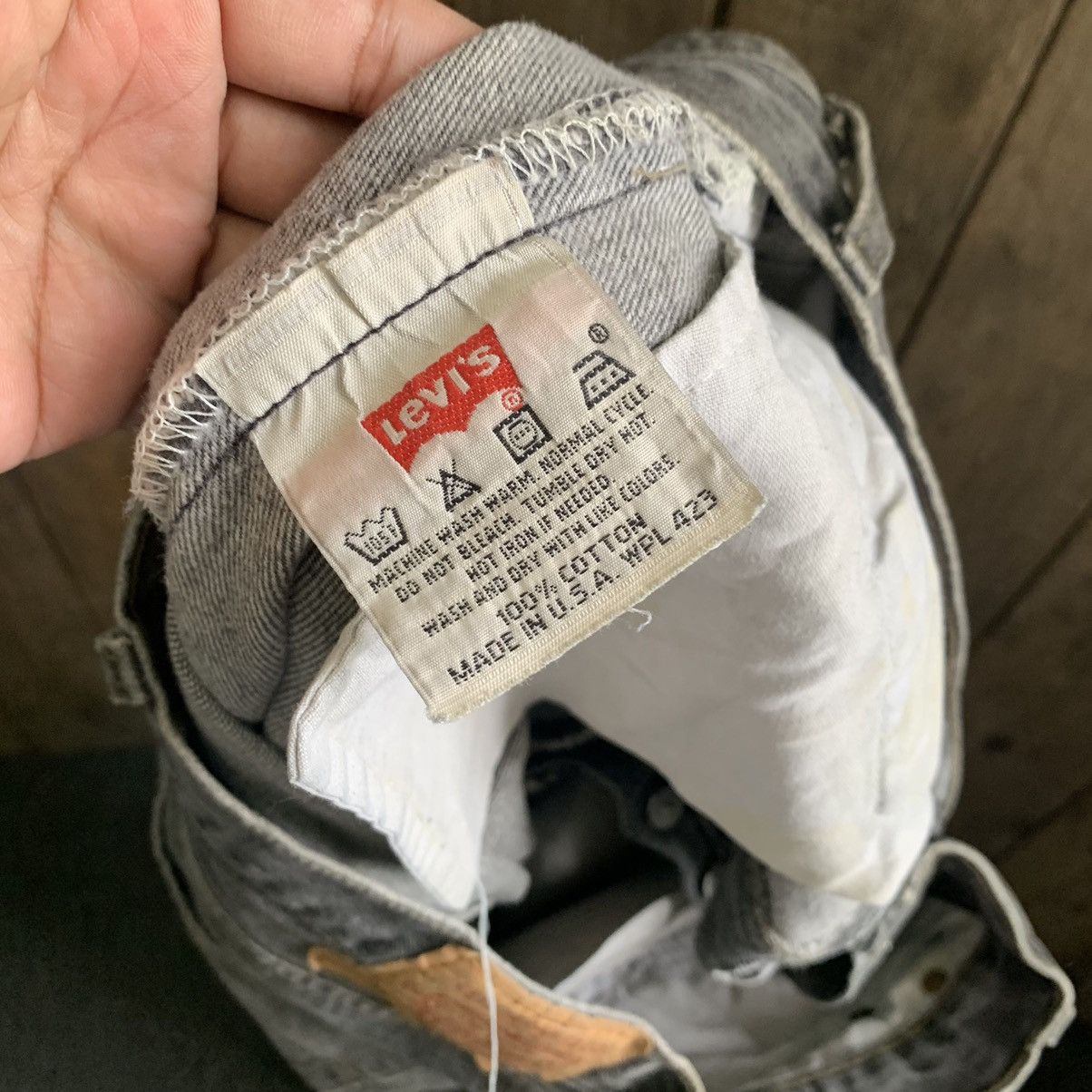 Levi's × Vintage Vintage 90’s Levis 501 Skeleton Paint Denim Jeans Size US 34 / EU 50 - 8 Thumbnail