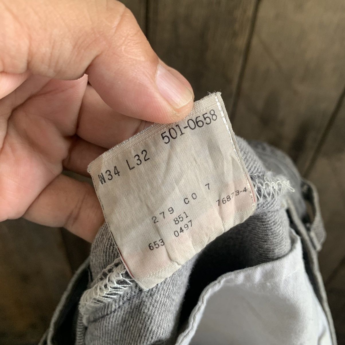 Levi's × Vintage Vintage 90’s Levis 501 Skeleton Paint Denim Jeans Size US 34 / EU 50 - 9 Thumbnail