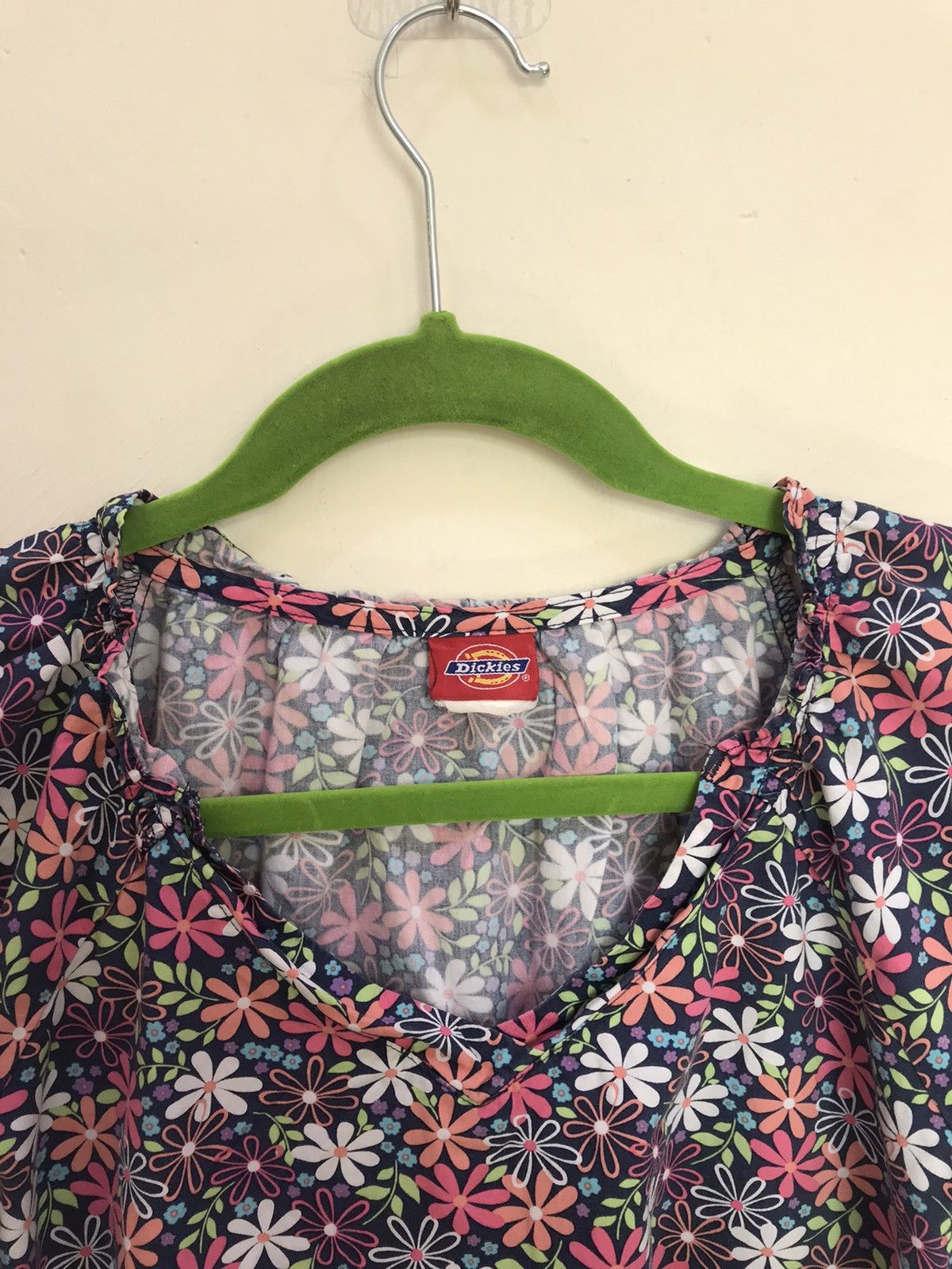 Dickies Dickies Nice Floral V Neck Blouse Size M / US 6-8 / IT 42-44 - 5 Thumbnail