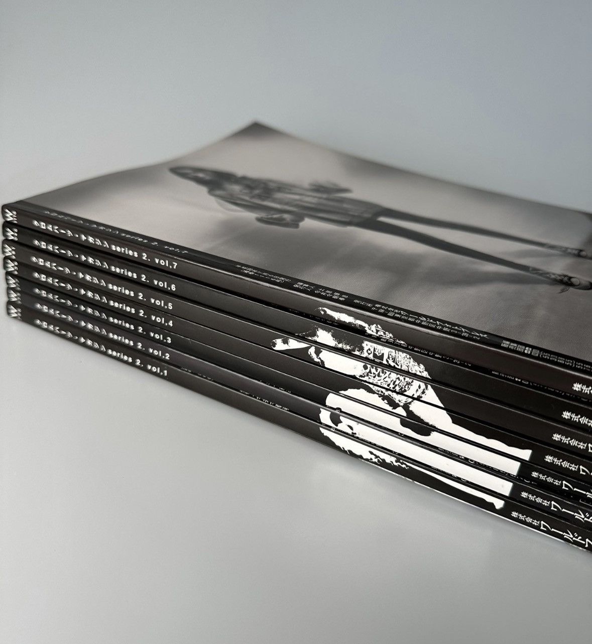 Chrome Hearts CHROME HEARTS MAGAZINE 2008-2015 ISSUE Size ONE SIZE - 2 Thumbnail