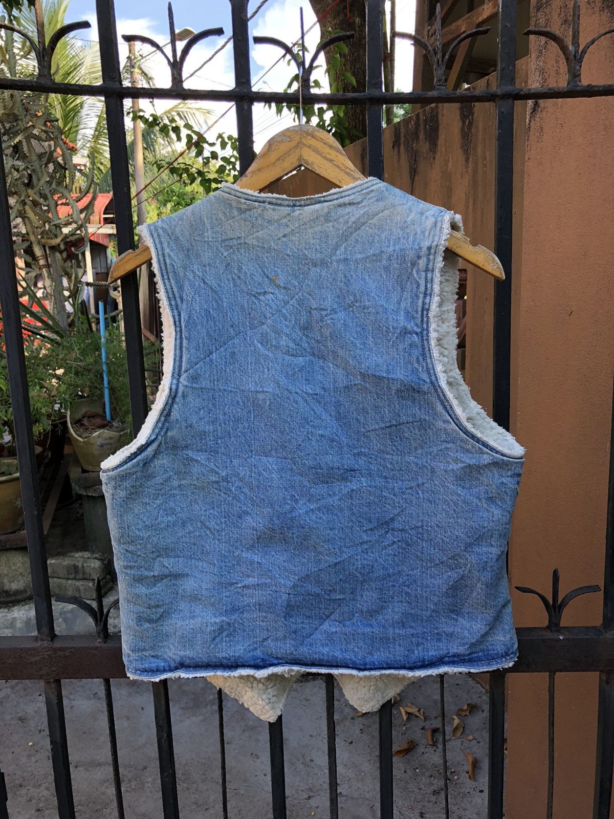 Levi's × Levi's Vintage Clothing × Vintage Vintage Made in USA Levis Denim Vest Size US M / EU 48-50 / 2 - 6 Thumbnail
