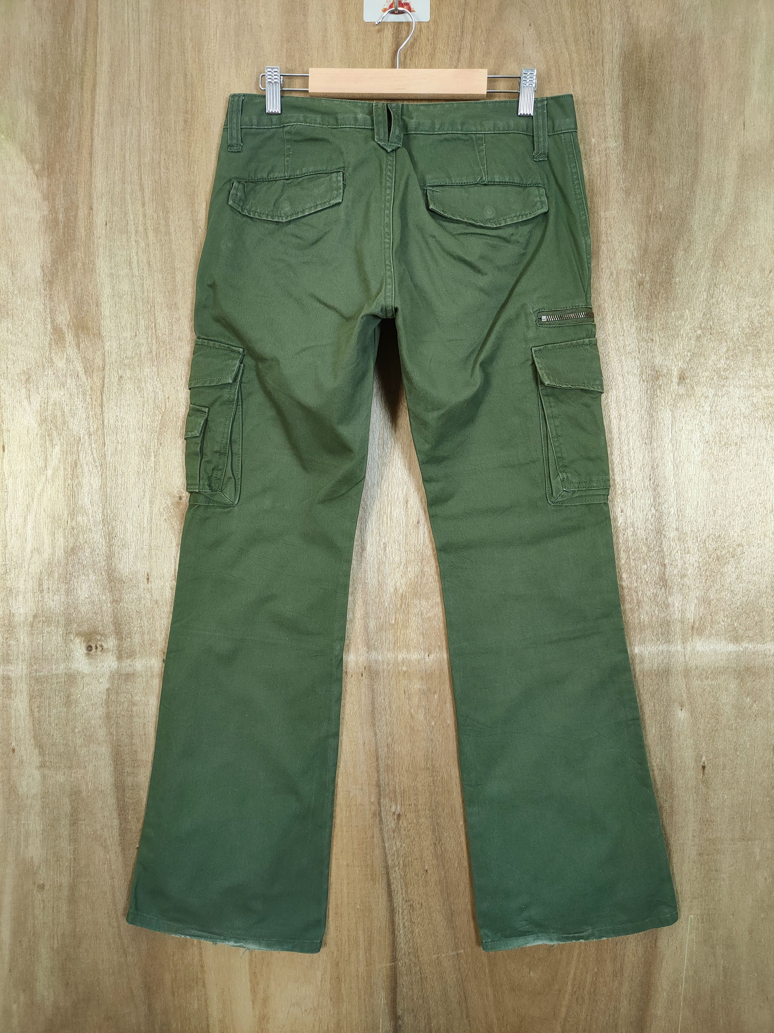 Roots ROOTS THREE FLARE CARGO PANTS MULTIPOCKET TACTICAL Size US 32 / EU 48 - 2 Thumbnail
