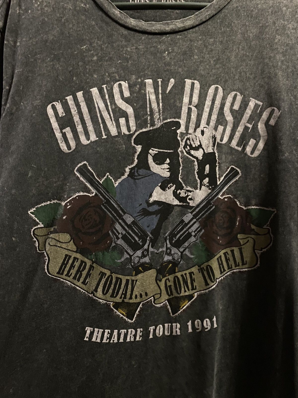 Band Tees × Guns N' Roses Rare T-Shirt Guns N’Roses Theatre Tour Y2K style. Size US M / EU 48-50 / 2 - 2 Thumbnail