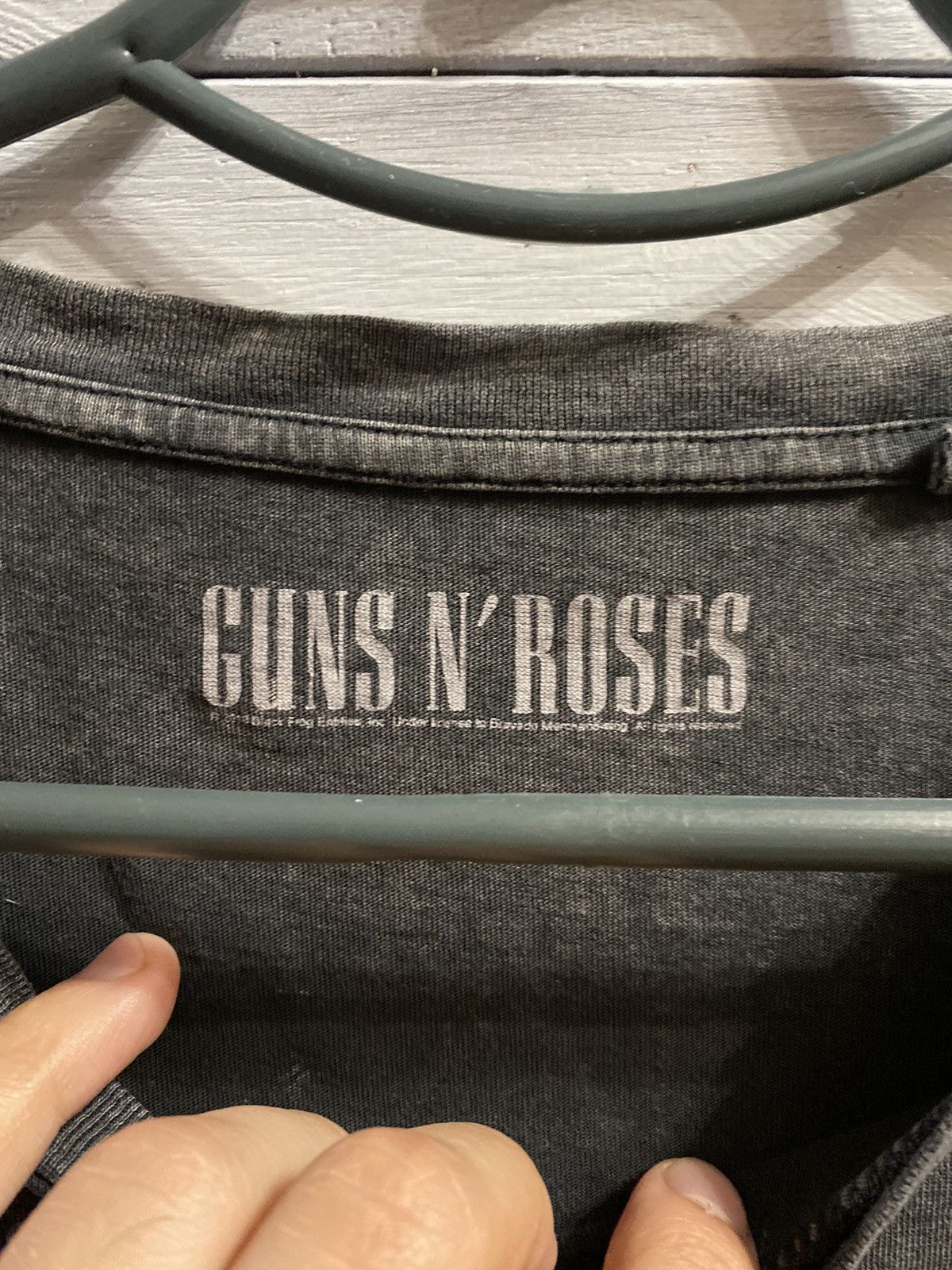 Band Tees × Guns N' Roses Rare T-Shirt Guns N’Roses Theatre Tour Y2K style. Size US M / EU 48-50 / 2 - 3 Thumbnail