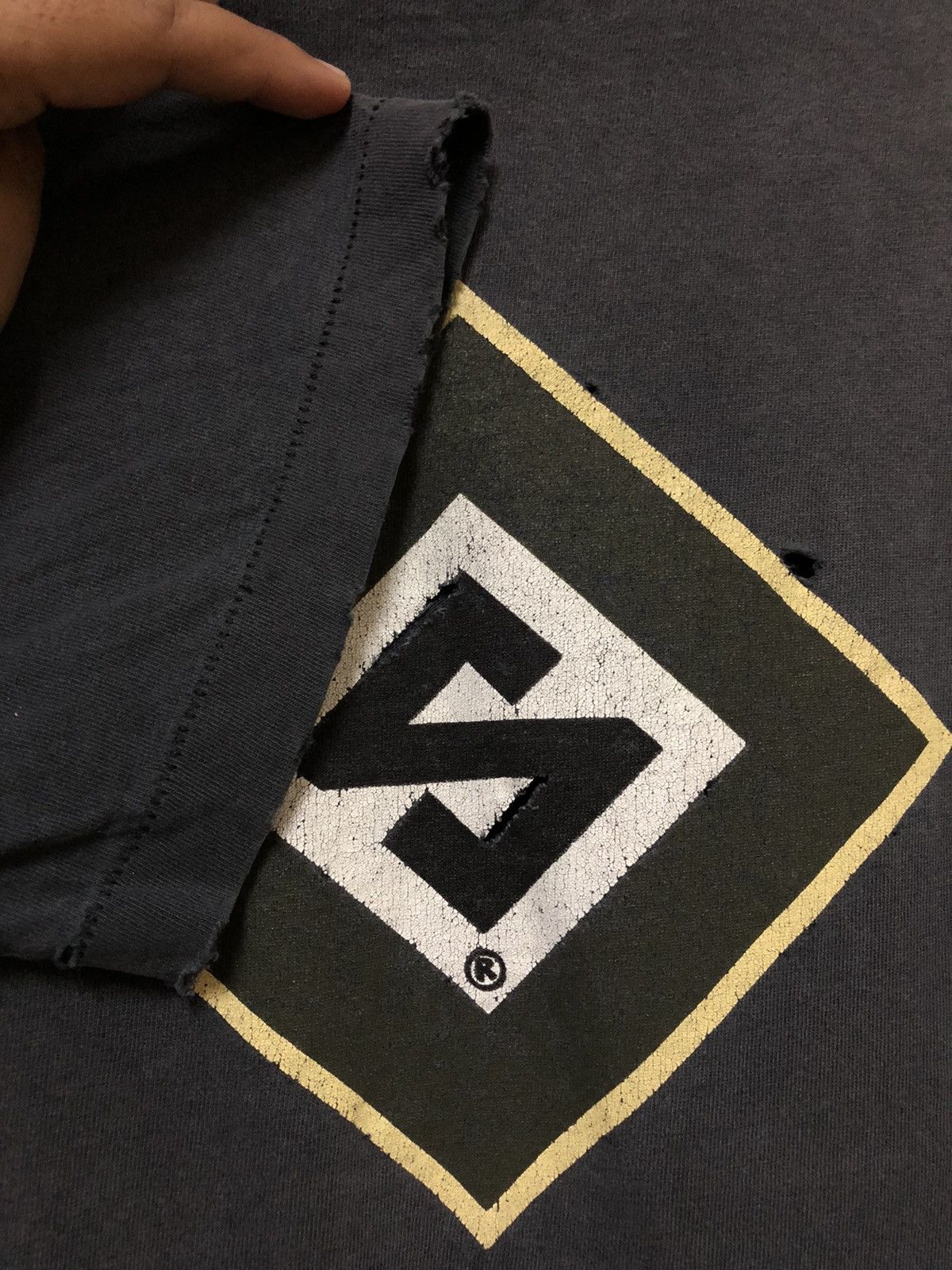 Stussy × Vintage Distress! Vintage Stussy Box Logo USA Rare Tee Shirt Size US L / EU 52-54 / 3 - 7 Thumbnail