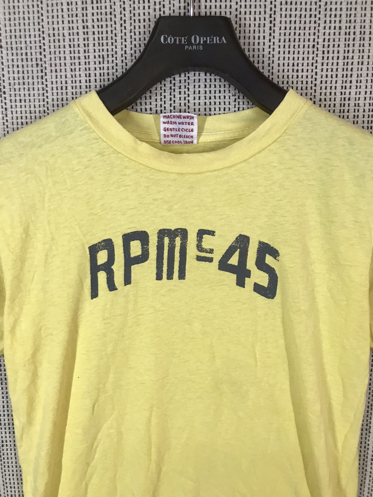 45rpm × Japanese Brand ‼️VTG 45rpm SPELLOUT THSIRT ‼️ Size US S / EU 44-46 / 1 - 2 Thumbnail