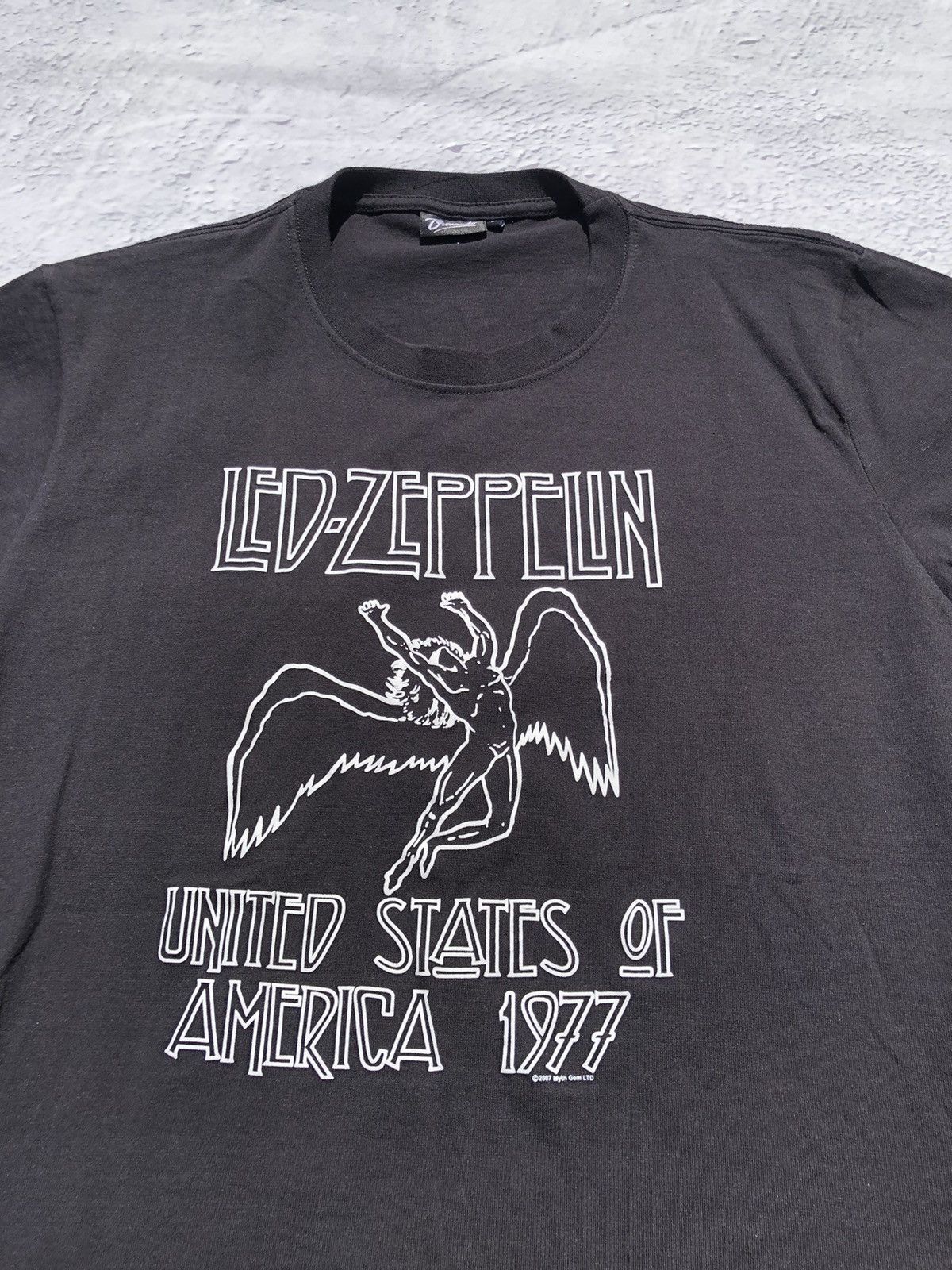 Band Tees Vintage 2007 Led Zeppelin United States of America 1977 Tee Size US L / EU 52-54 / 3 - 2 Thumbnail