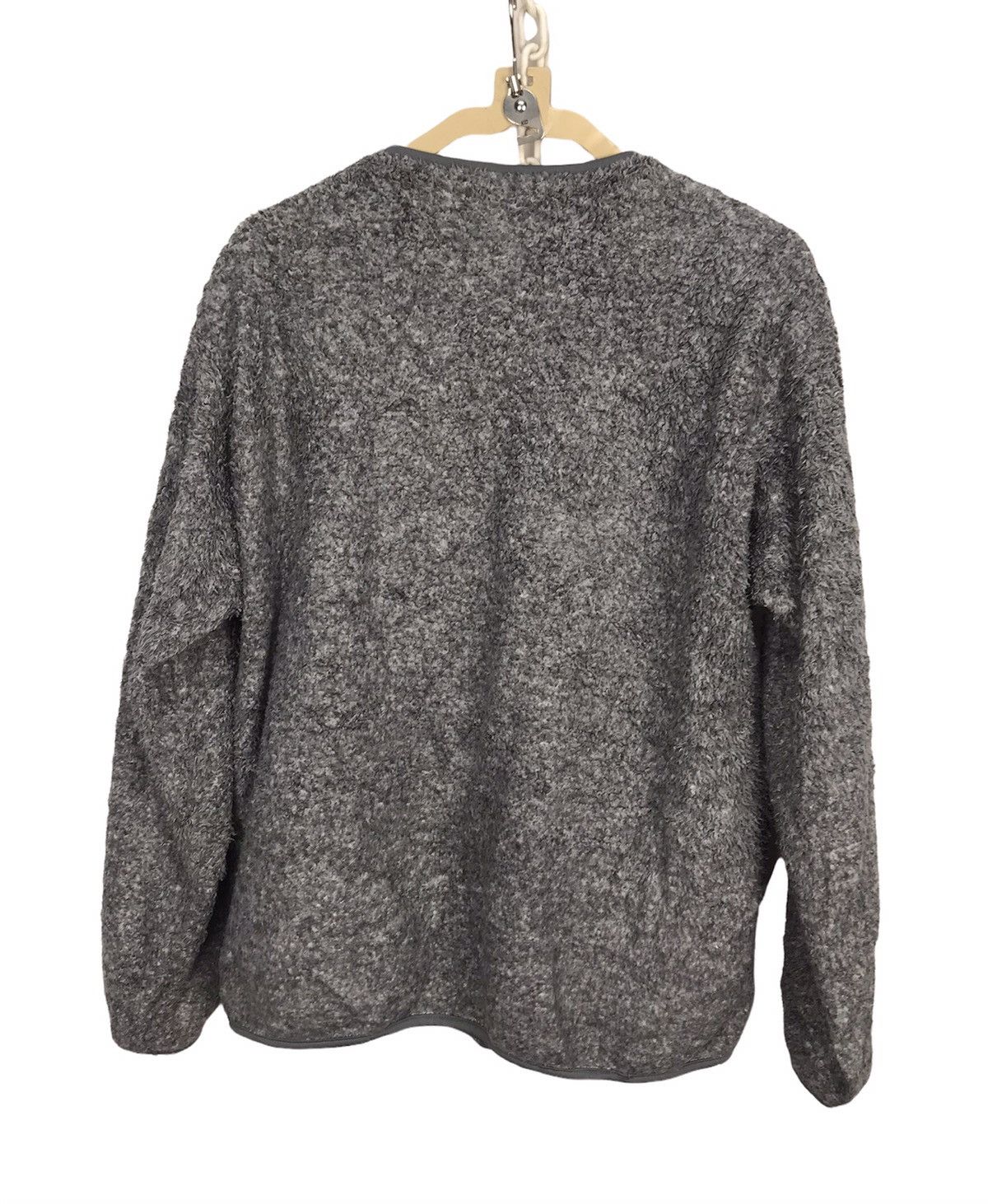 Uniqlo Uniqlo fleece sweatshirt Size US M / EU 48-50 / 2 - 2 Thumbnail