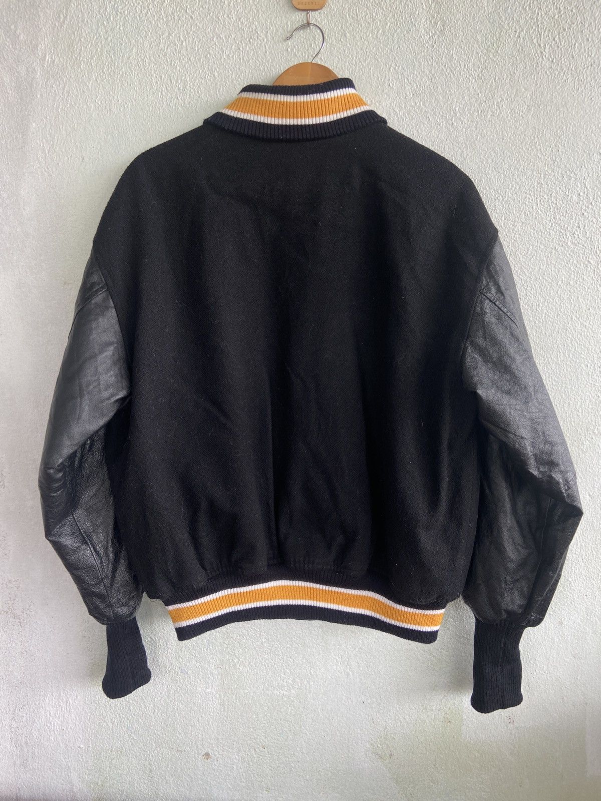 Vintage Vintage Suntory Malt’s Beer Letterman Wool Varsity Jacket Size US L / EU 52-54 / 3 - 2 Thumbnail