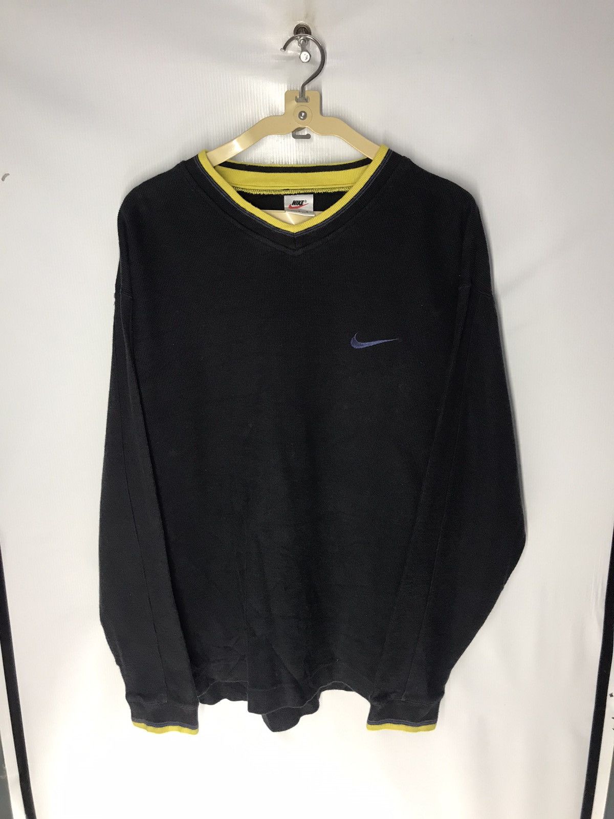 Nike × Vintage Vintage nike small swoosh sweatshirt Size US L / EU 52-54 / 3 - 7 Thumbnail