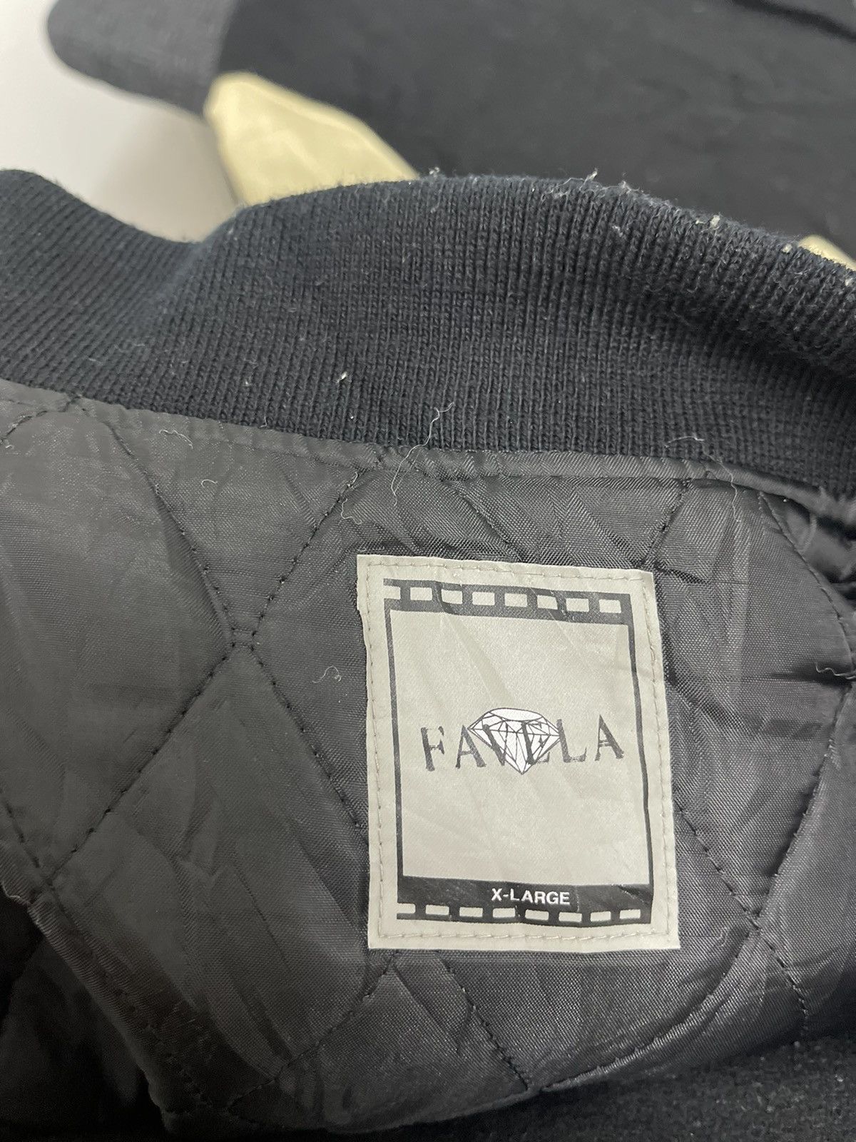 FAVELA 90’s FAVELA Skateboard Independent Streetwear Varsity Size US XL / EU 56 / 4 - 7 Thumbnail