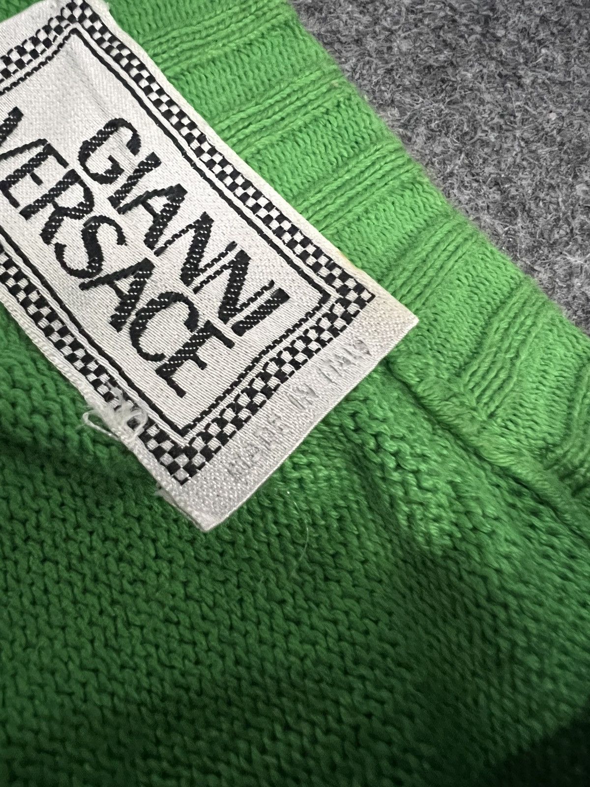 Versace Thrashed versace V neck Cardigan Size US M / EU 48-50 / 2 - 7 Thumbnail