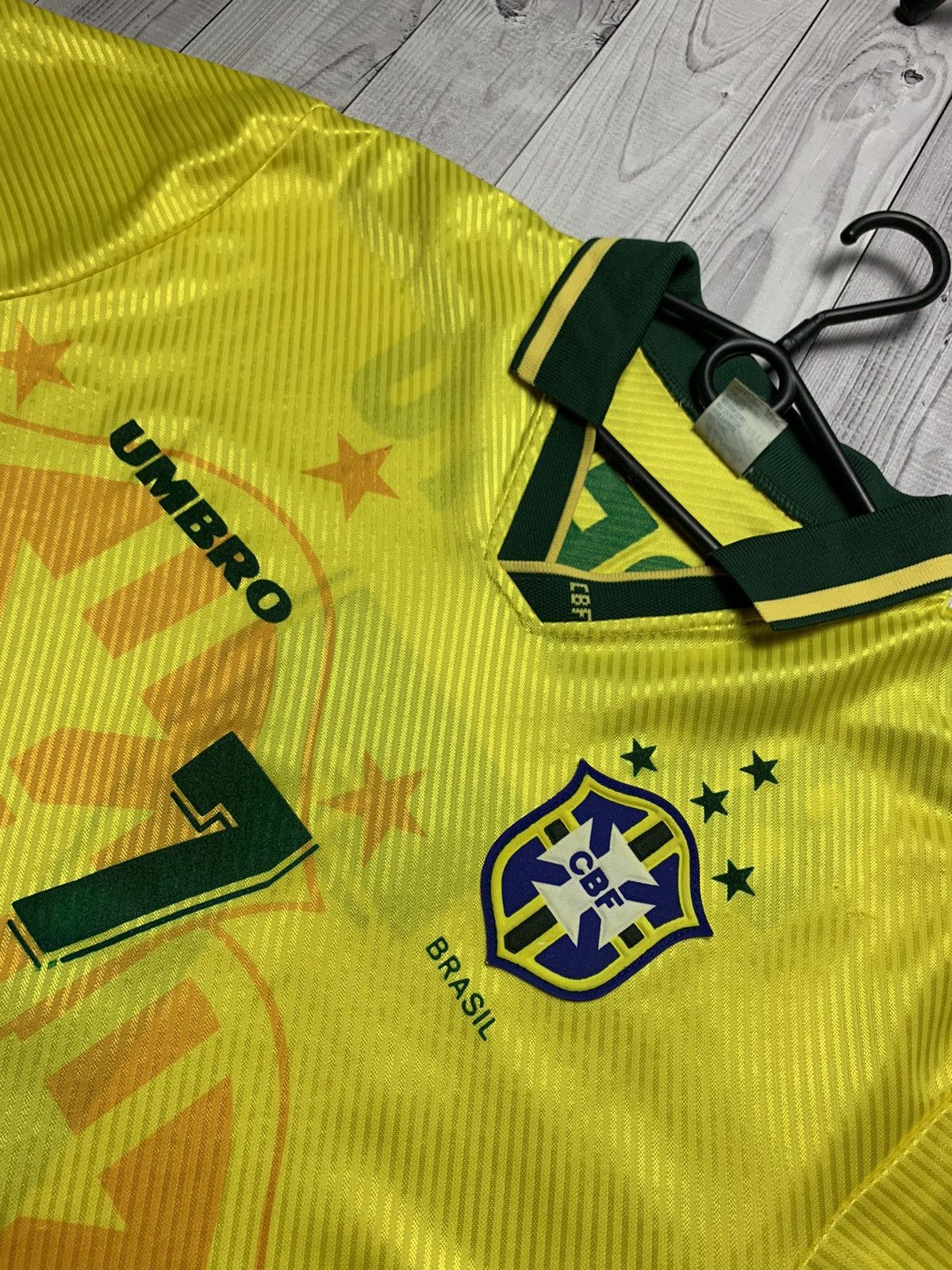 Umbro × Vintage Vintage soccer jersey Brazil BEBETO 7 Umbro Size US L / EU 52-54 / 3 - 4 Thumbnail
