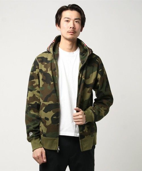 Bape WOODLAND CAMO 2ND SHARK FULL ZIP HOODIE Size US M / EU 48-50 / 2 - 7 Thumbnail