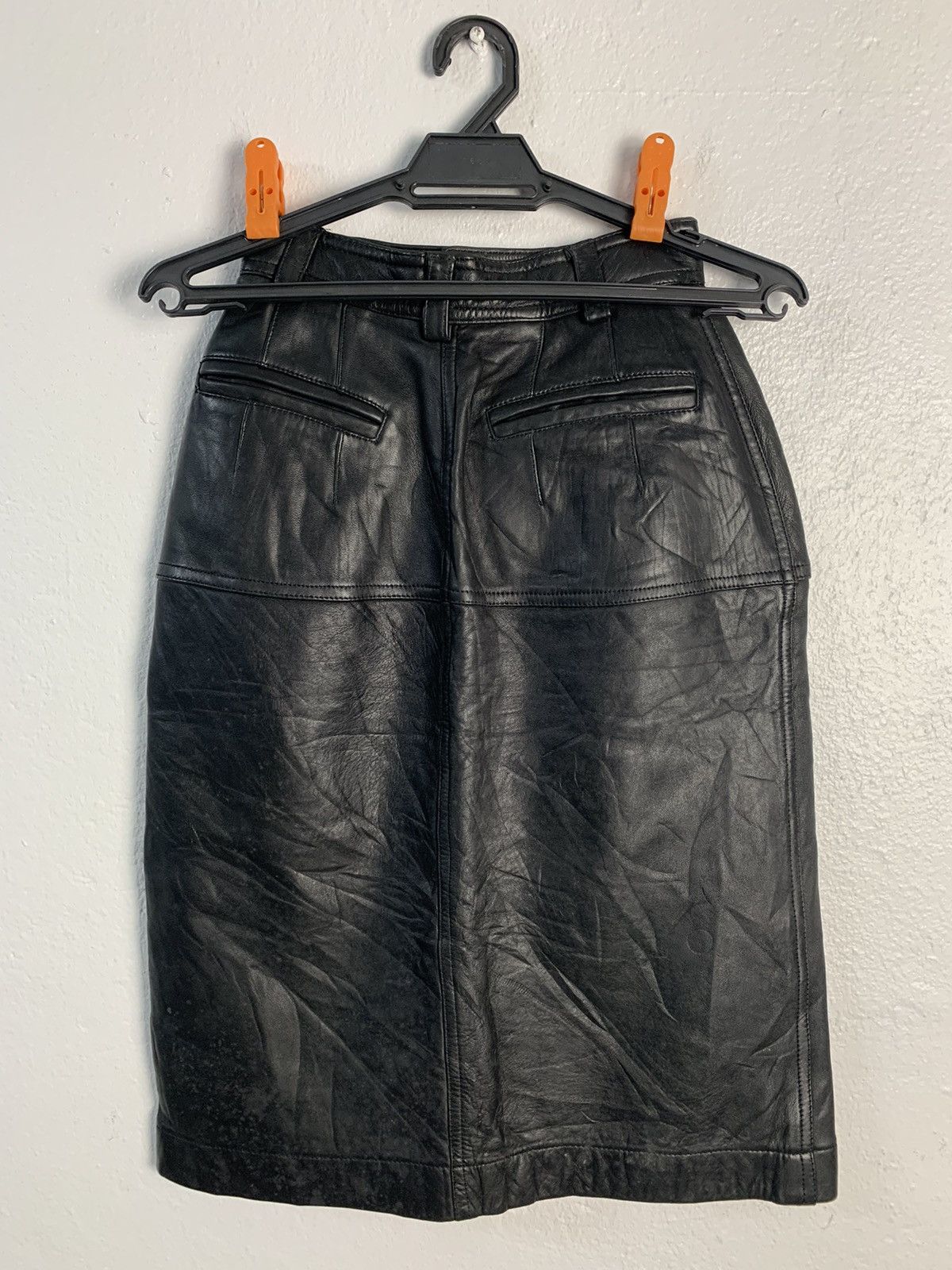 Hai Sporting Gear Hai Sporting Gear Leather Skirt Size 26" / US 2 / IT 38 - 7 Thumbnail