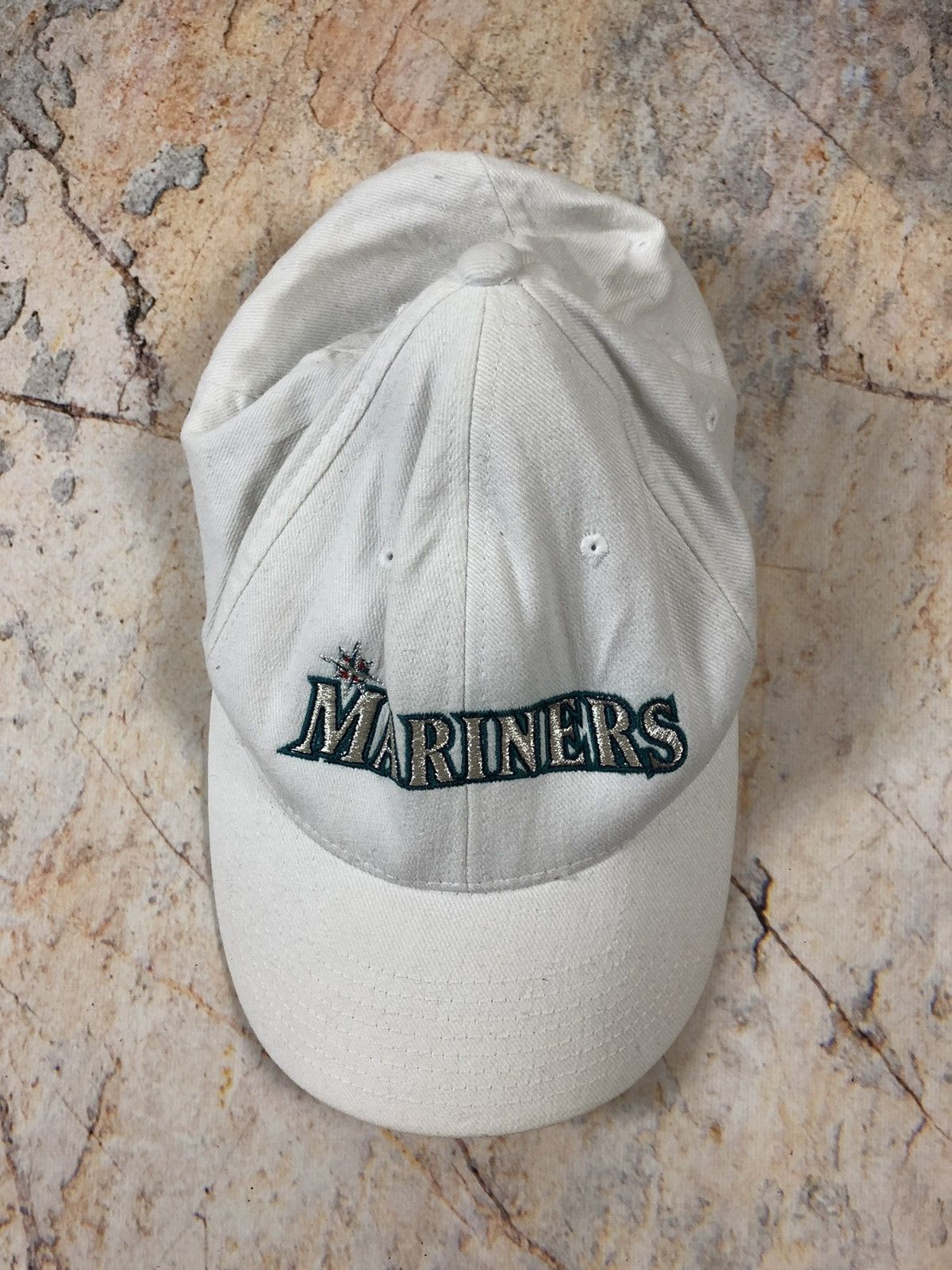 Vintage Nike vintage mariners big logo cap Size ONE SIZE - 2 Thumbnail