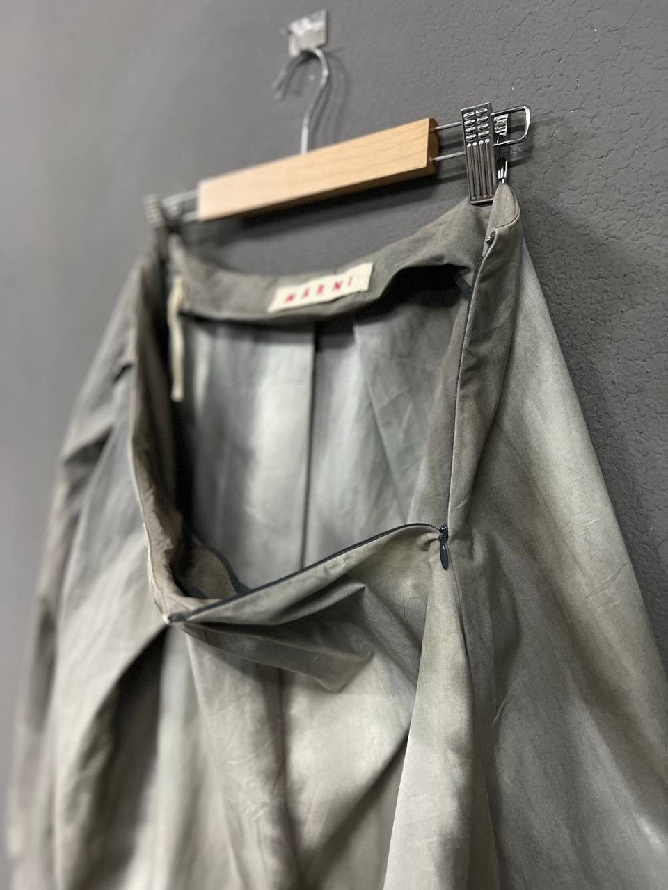 Marni ARCHIVE MARNI MIDI SKIRT Size 42" / US 20 - 7 Thumbnail