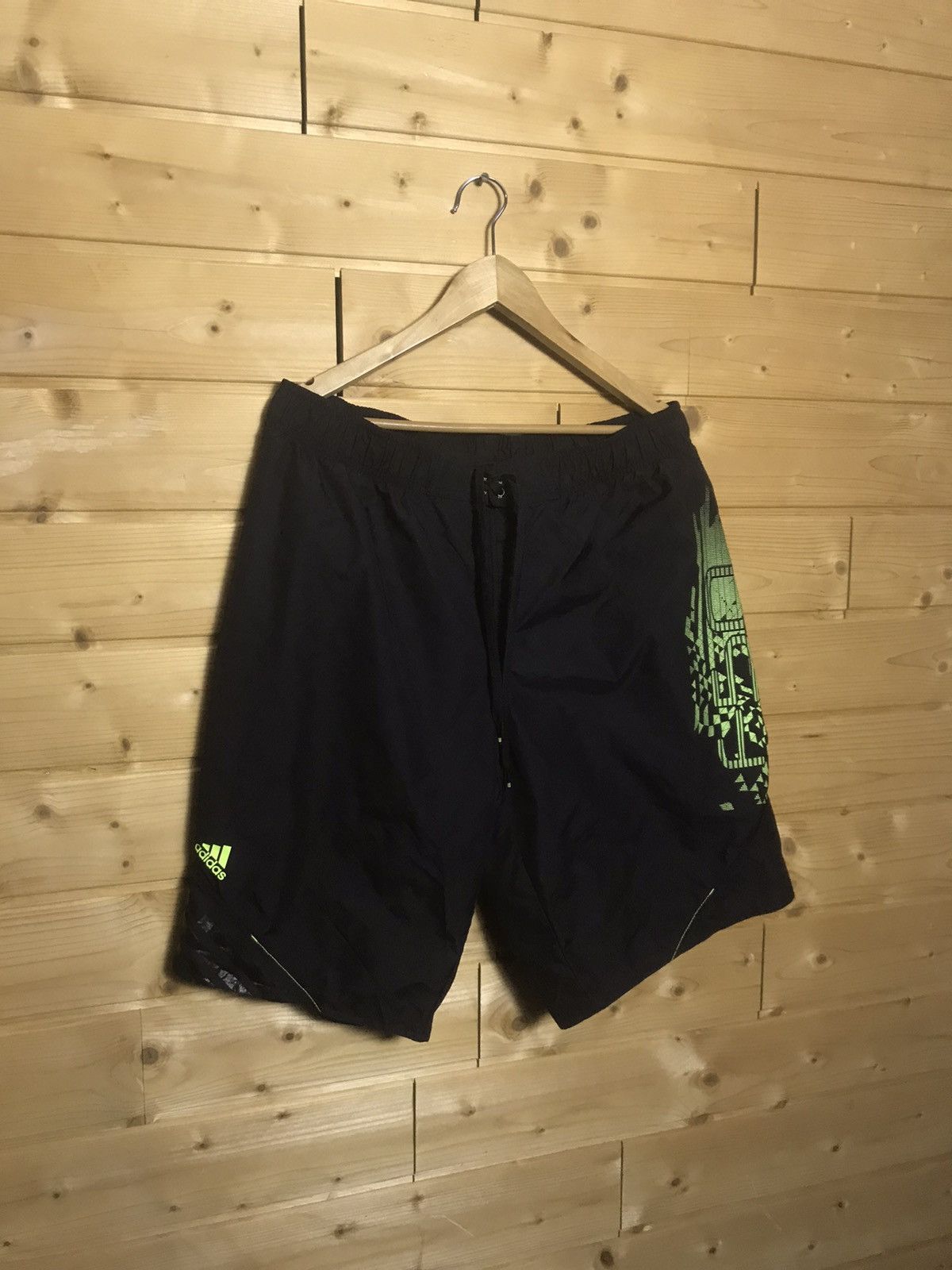 Vintage 2011 Adidas shorts Size US 36 / EU 52 - 1 Thumbnail