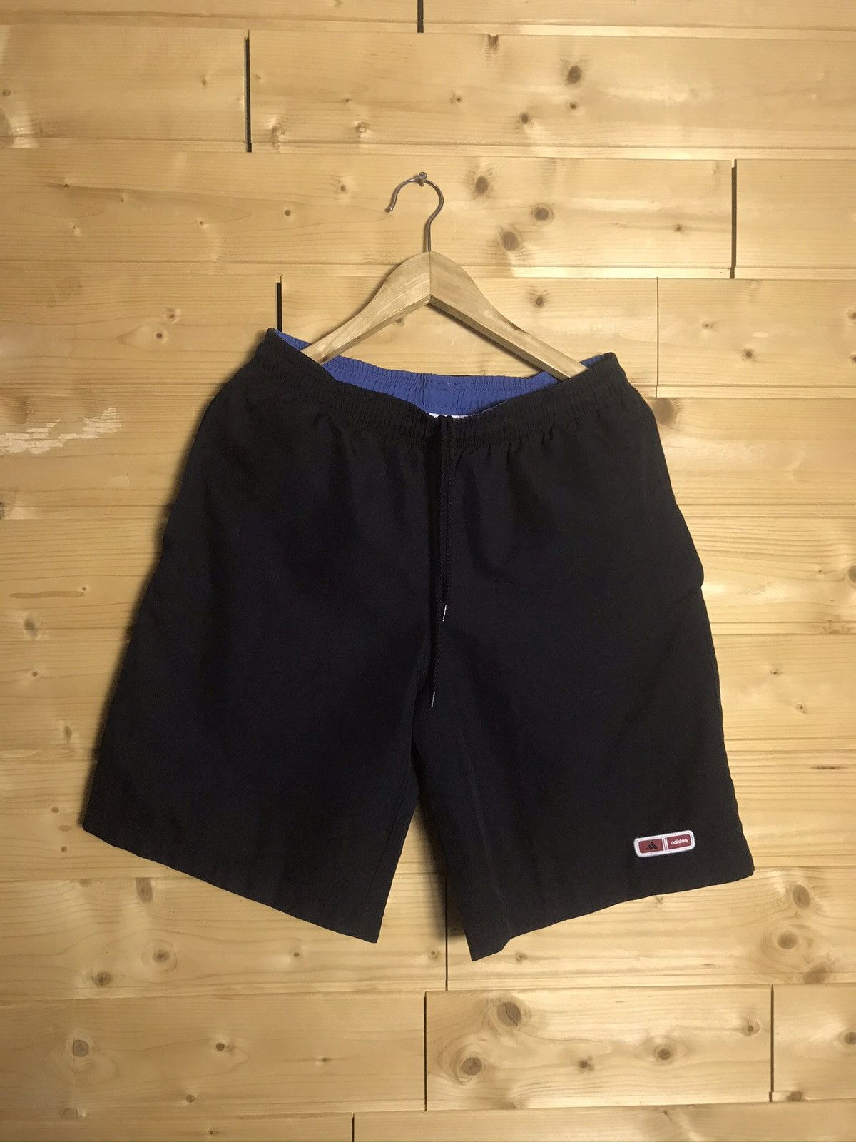 Vintage 2004 Vintage Adidas shorts Size US 30 / EU 46 - 1 Thumbnail