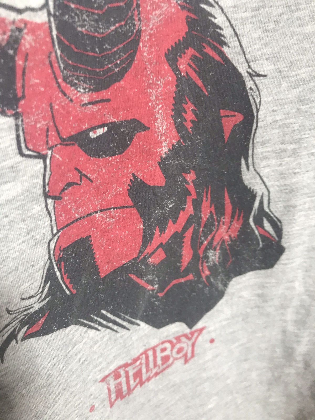 Other 2019 Hellboy t-shirt Size US M / EU 48-50 / 2 - 3 Thumbnail