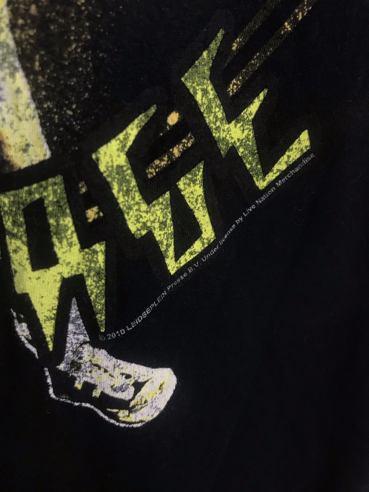 Vintage 2010 AC/DC band t-shirt Size US M / EU 48-50 / 2 - 4 Thumbnail