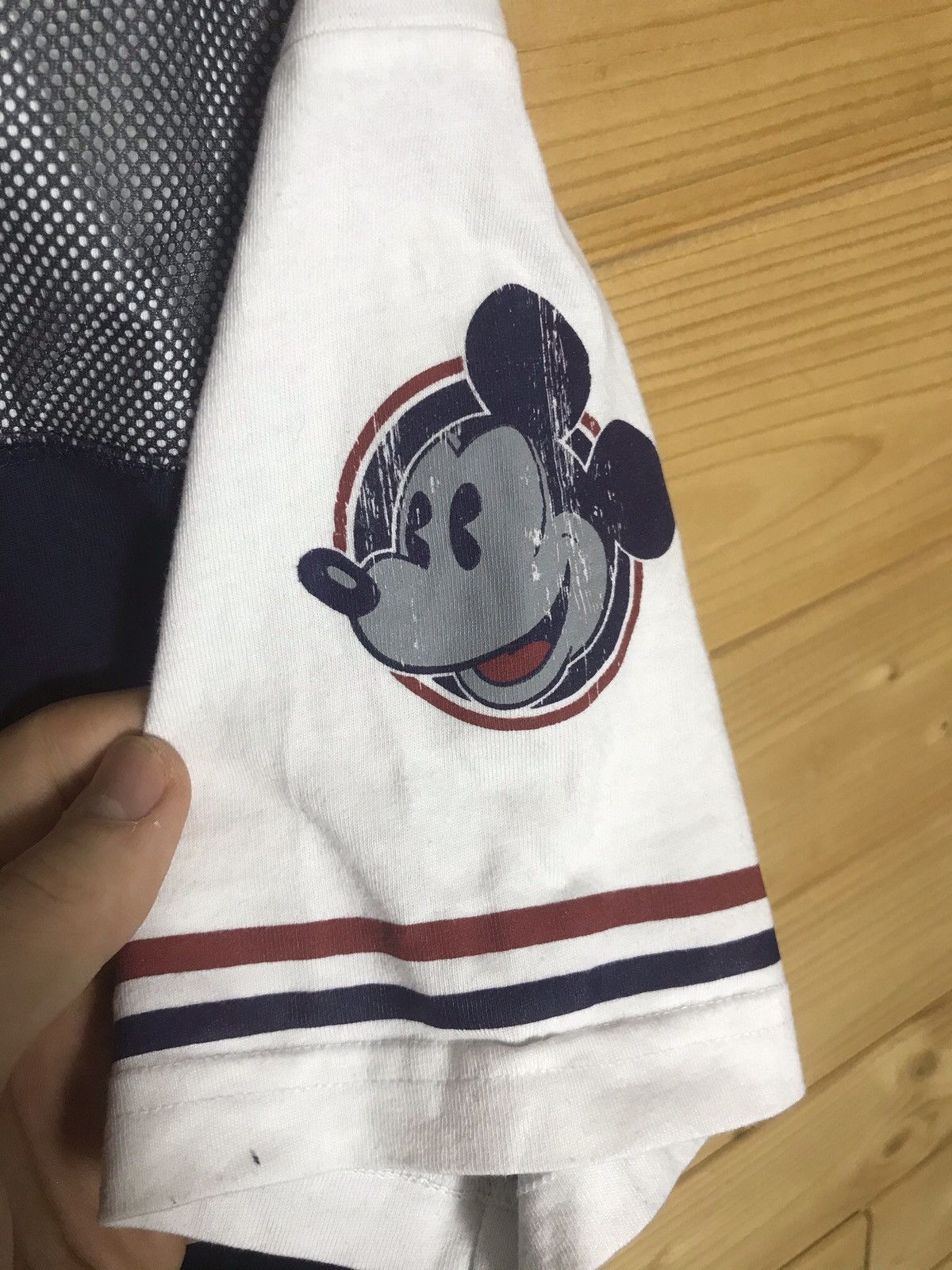 Disney Vintage Disney Mickey Mouse t-shirt Size US S / EU 44-46 / 1 - 6 Thumbnail