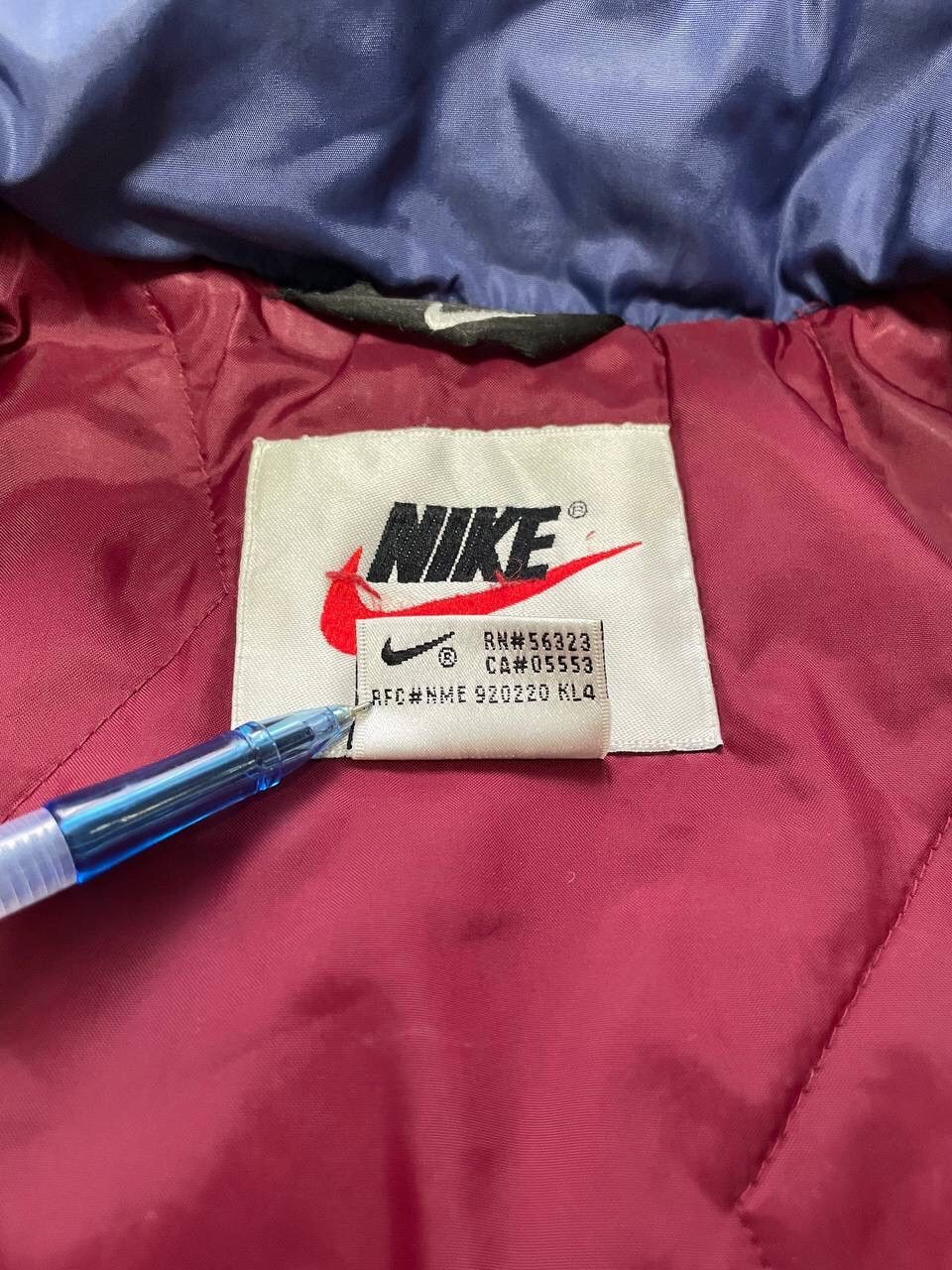 Vintage 90s Nike Puffer Jacket Big Embroidered Logo Y2K