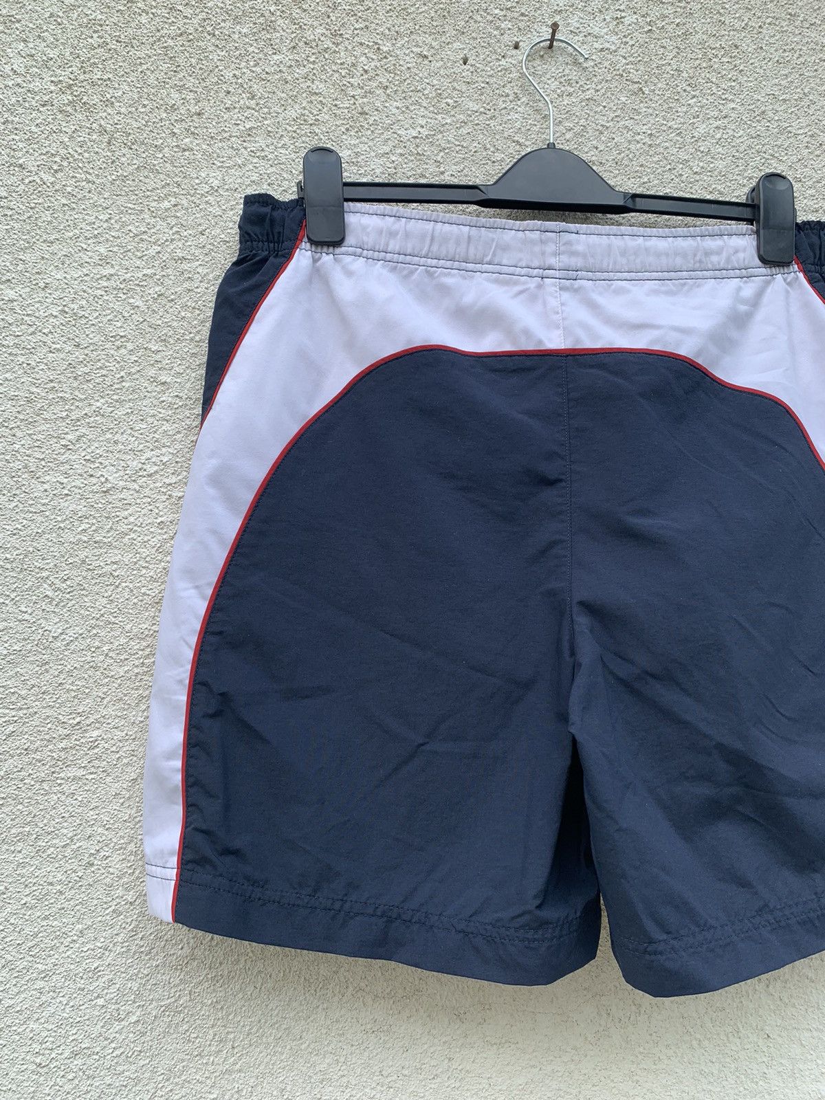 Vintage Vintage Nike Nylon Shorts Size US 34 / EU 50 - 11 Thumbnail