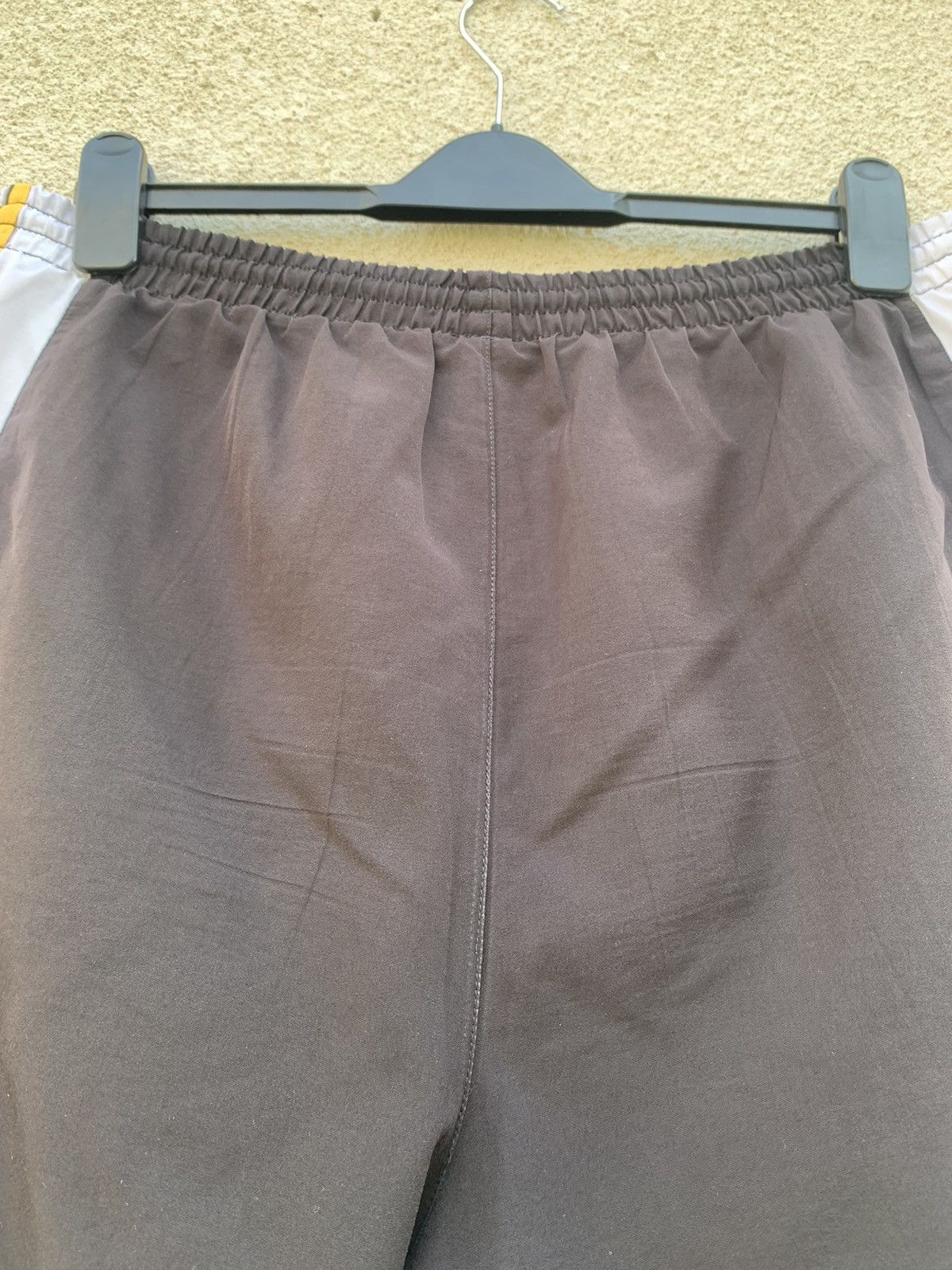 Vintage Vintage Adidas Shorts Size US 34 / EU 50 - 22 Thumbnail