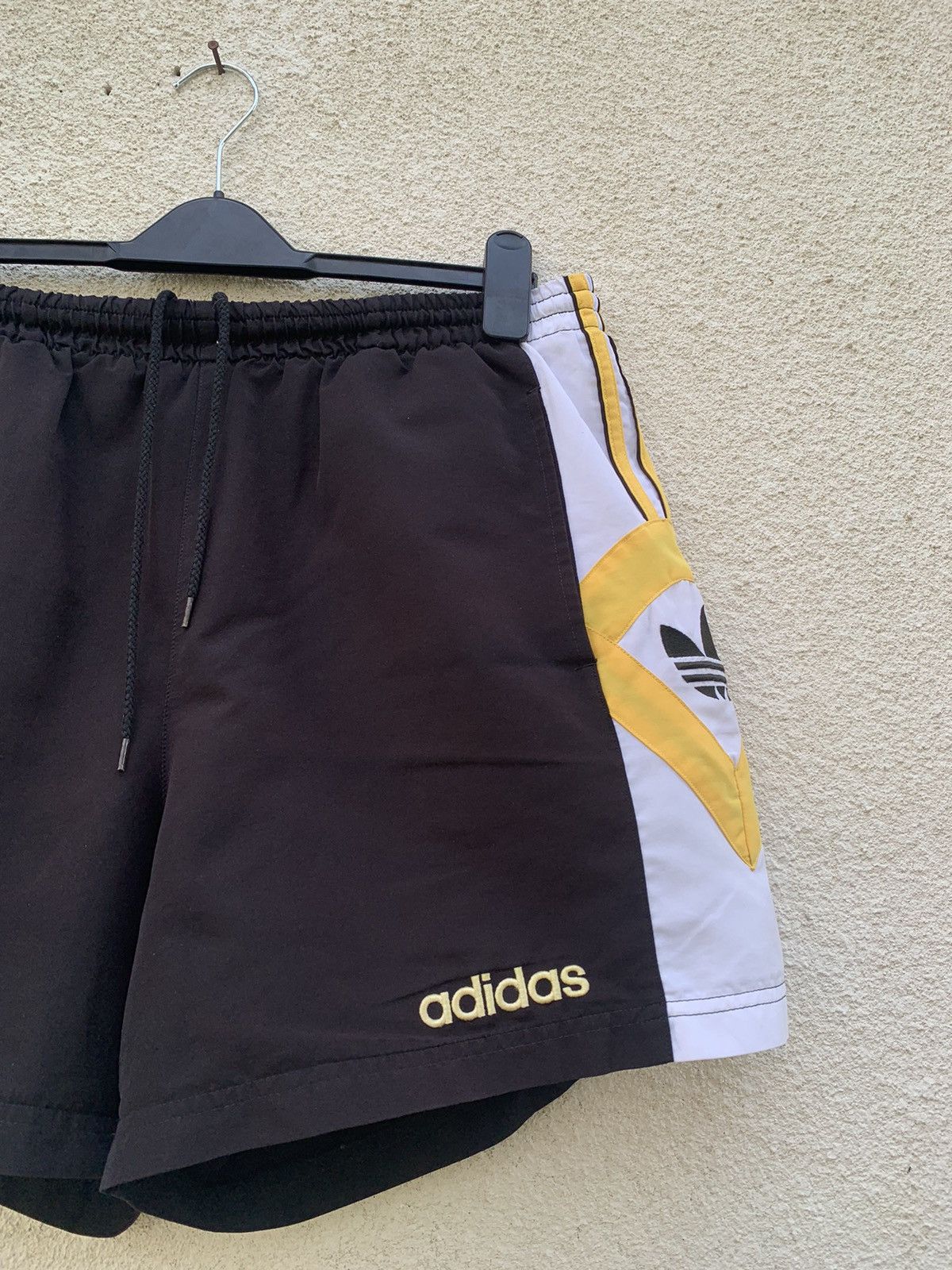Vintage Vintage Adidas Shorts Size US 34 / EU 50 - 6 Thumbnail