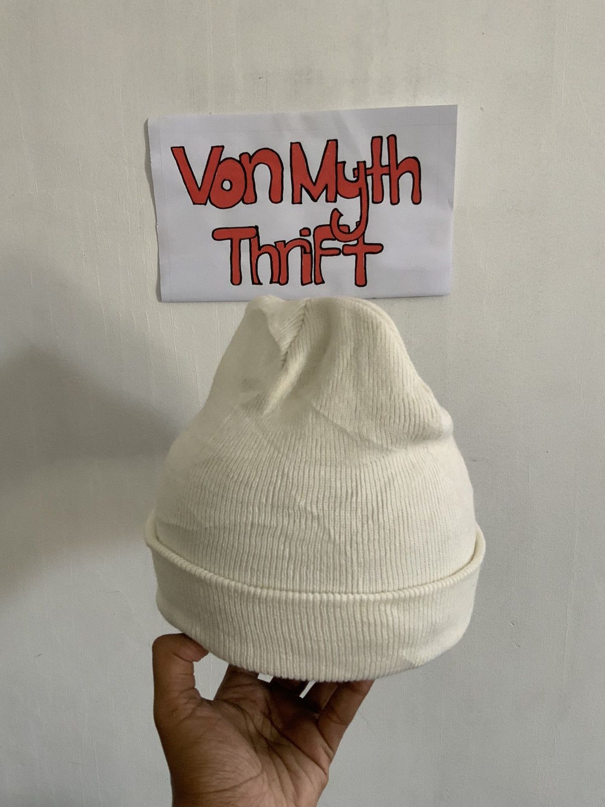 Japanese Brand White Plain by Apperal Sourcepro Ski Snow Beanie Hat Size ONE SIZE - 1 Thumbnail