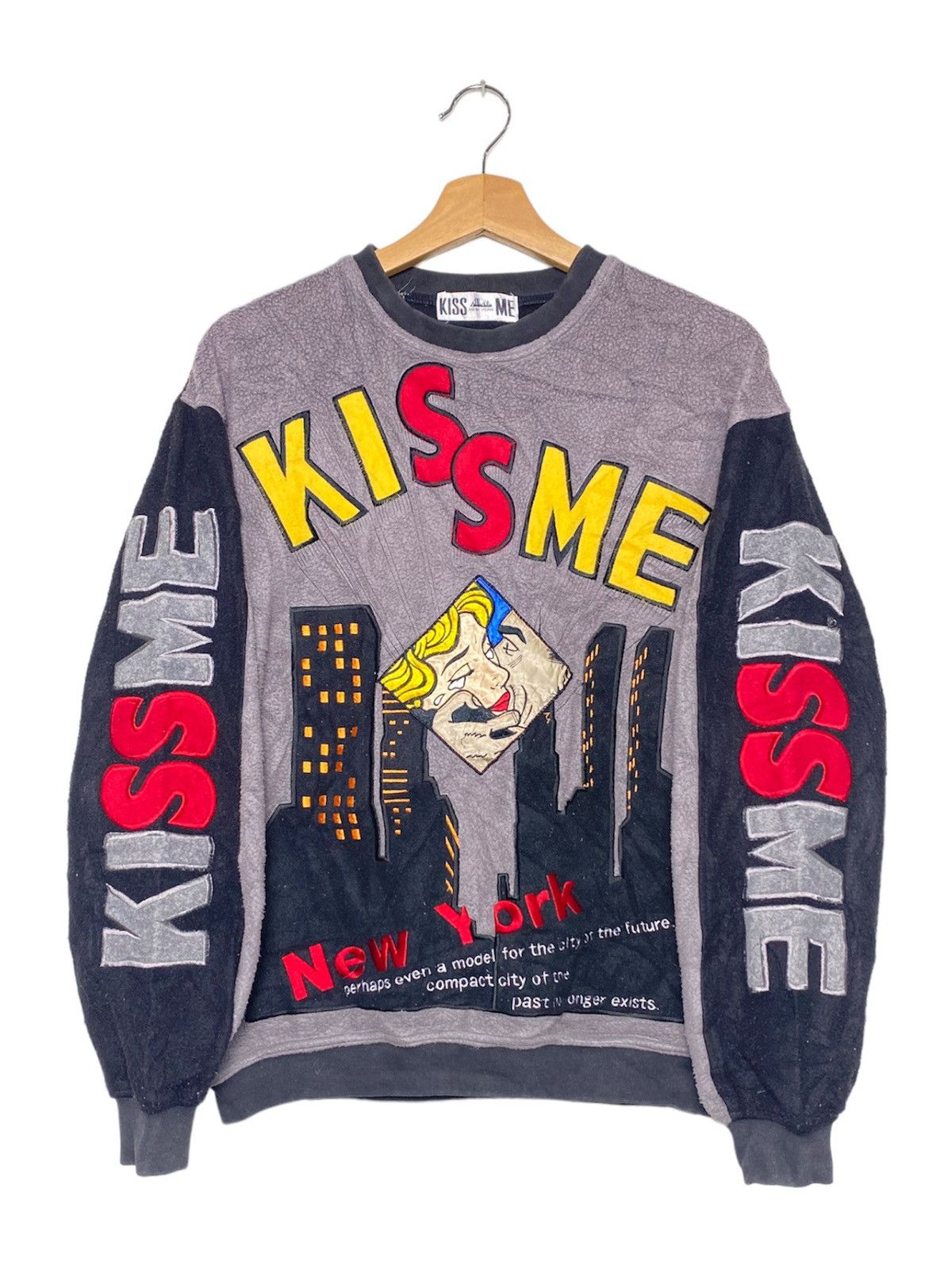 image of Vintage Kiss Me Printed Fleece / Anime Akira Evangelion in Black, Men's (Size Large)