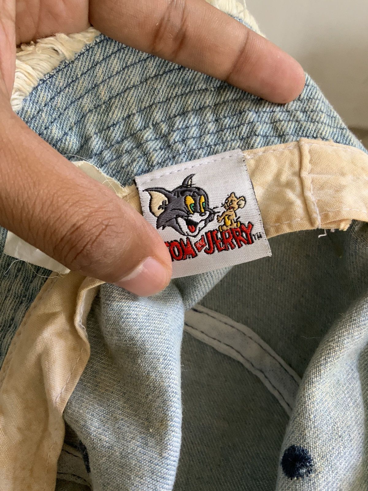Vintage Vintage Tom & Jerry Distressed Denim Fade Bucket Hat Size ONE SIZE - 12 Thumbnail