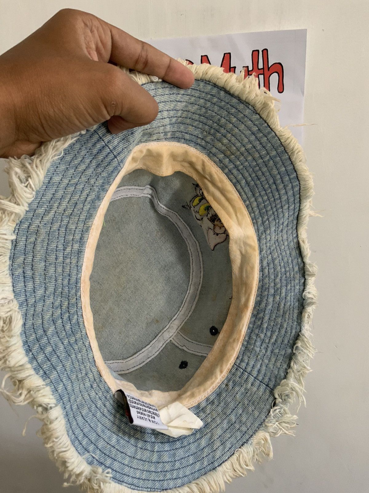 Vintage Vintage Tom & Jerry Distressed Denim Fade Bucket Hat Size ONE SIZE - 8 Thumbnail