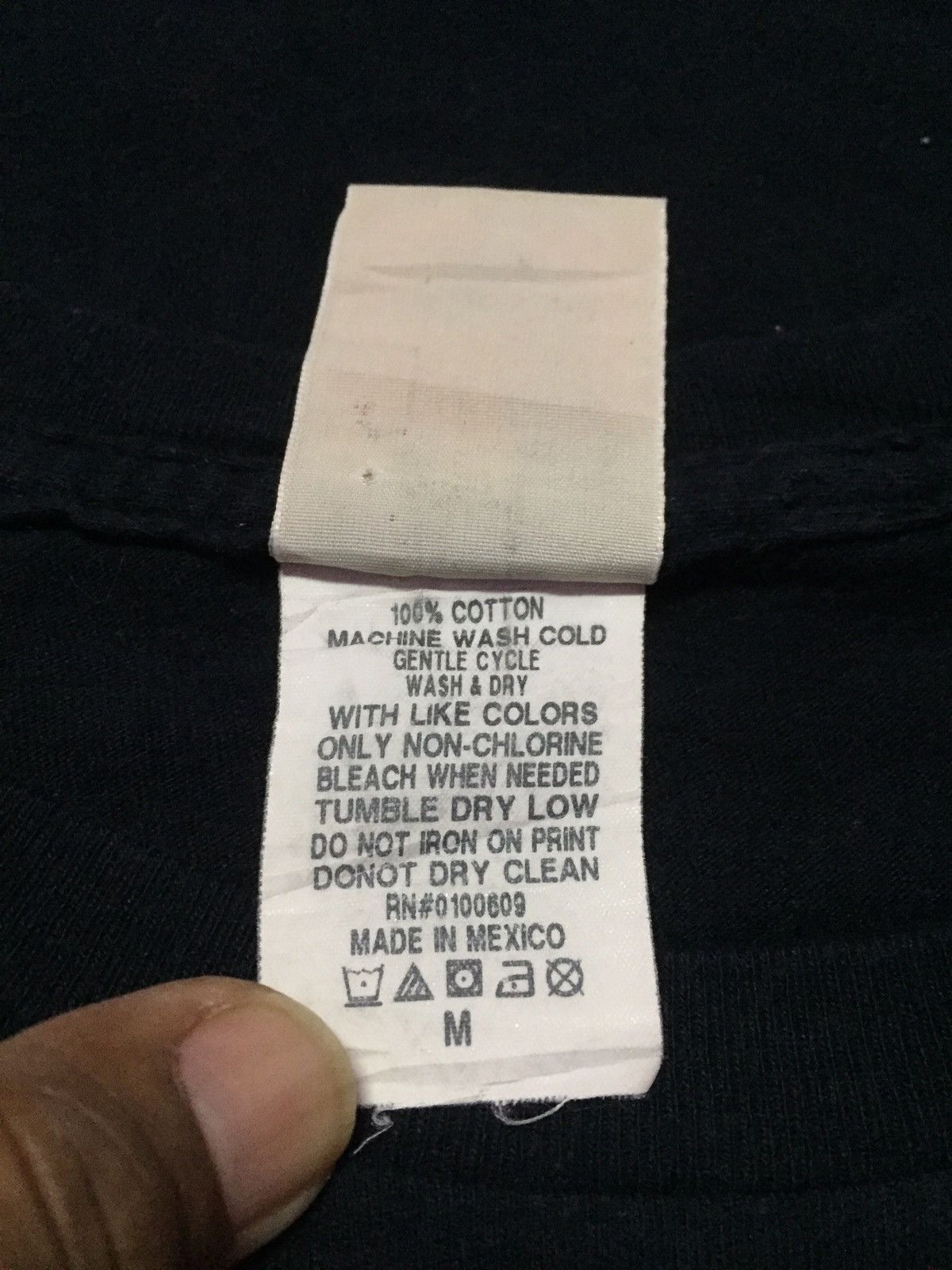 Jean-Michel Basquiat Jean Michel Basquiat Tee Size M Size US L / EU 52-54 / 3 - 4 Thumbnail