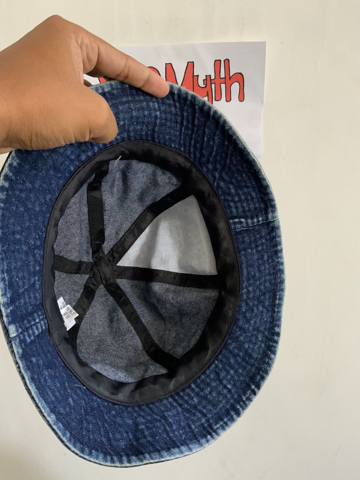 Japanese Brand Vintage Queen Light Wash Asid Denim Bucket Hat Size ONE SIZE - 9 Thumbnail