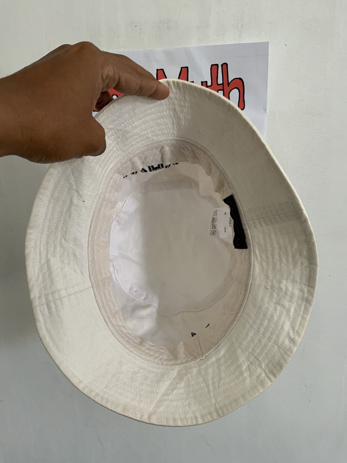 Playboy Playboy White Bucket Hat Size ONE SIZE - 7 Thumbnail